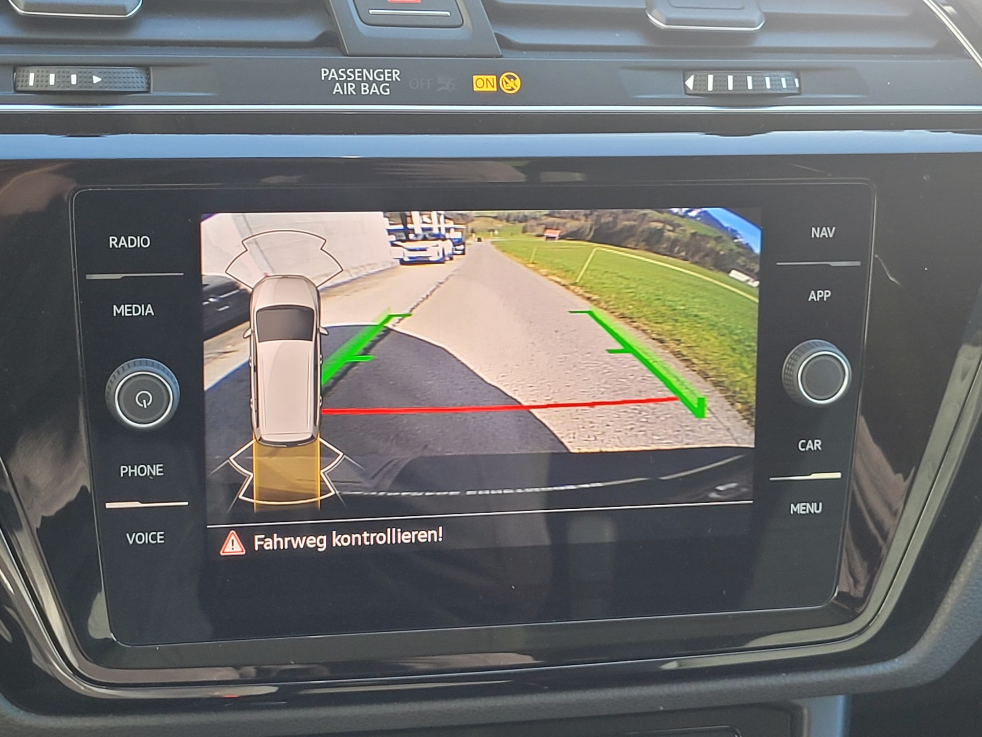 VW Touran 1.5 TSI EVO Highline DSG *7-Plätzer m. elektrischer Heckklappe*-image-12
