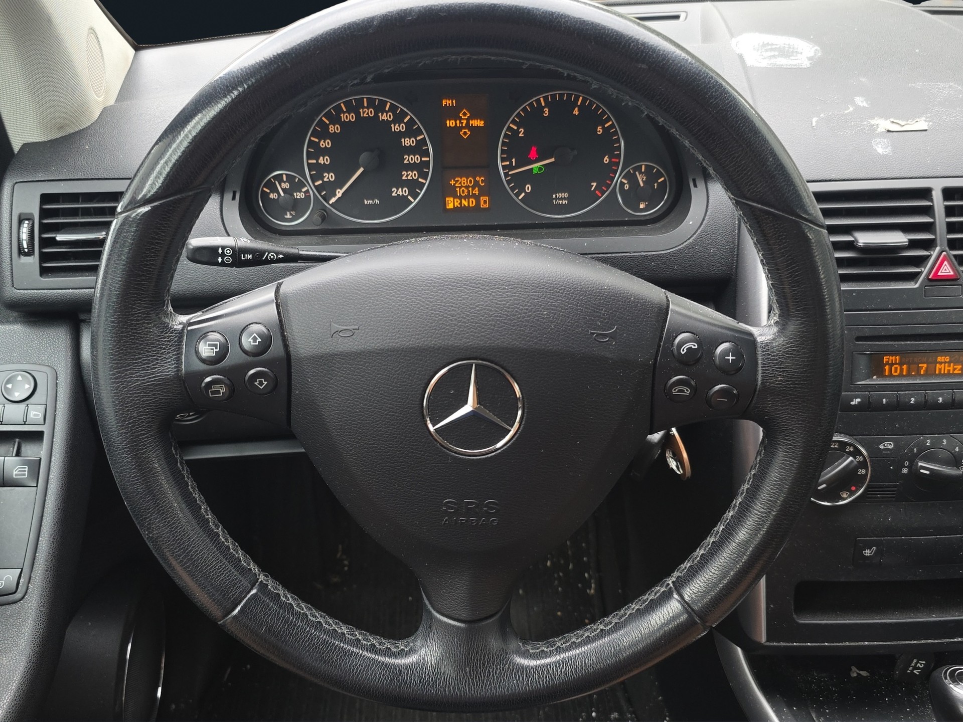 MERCEDES-BENZ A 180 (170) Classic Autotronic-image-13