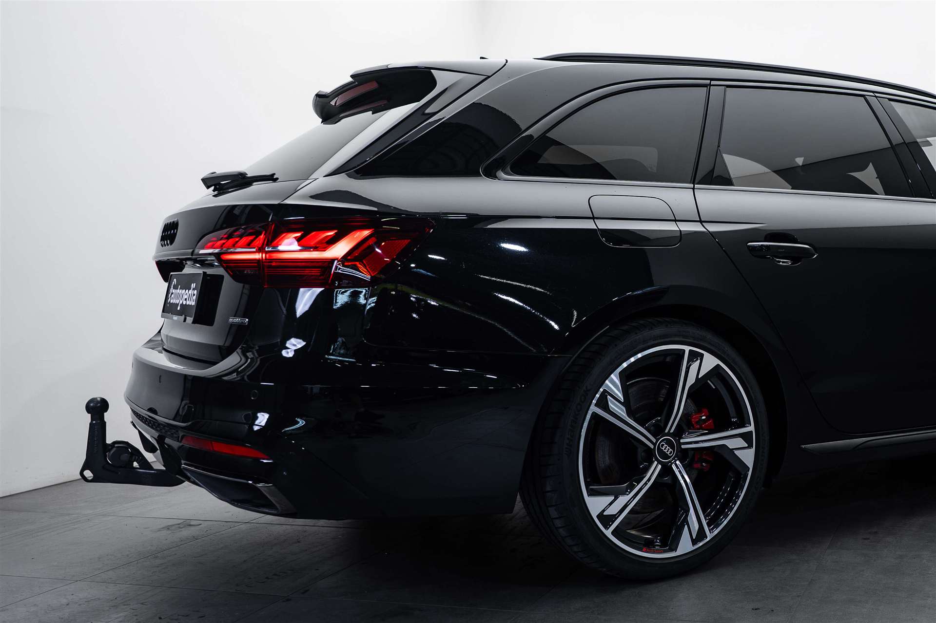 AUDI A4 Avant 45 TFSI S line S-tronic quattro-showroom-element-3