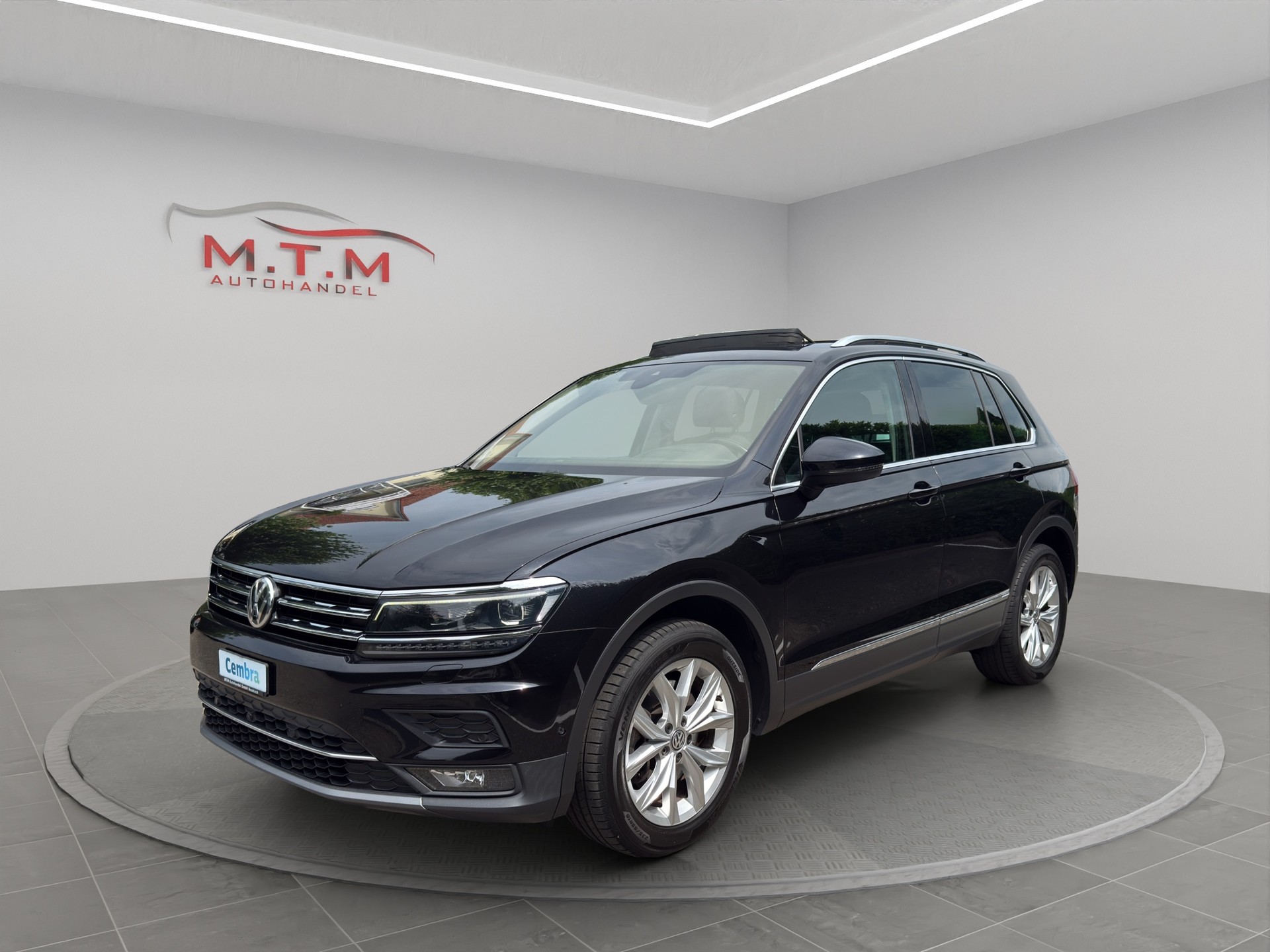 VW Tiguan 2.0TSI Highline 4Motion DSG-image-5