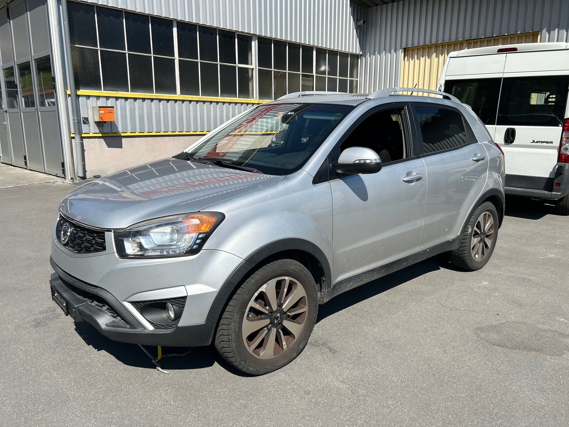 KGM-SsangYong Korando 2.0 e-XDI Quartz 4WD Automatic-image-0