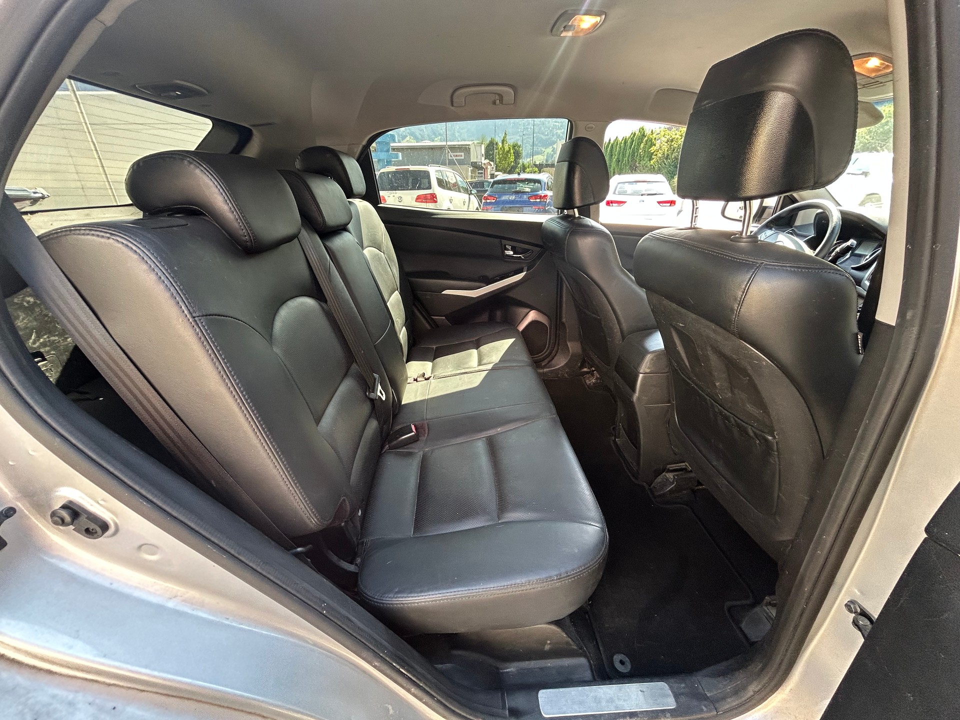 KGM-SsangYong Korando 2.0 e-XDI Quartz 4WD Automatic-image-9