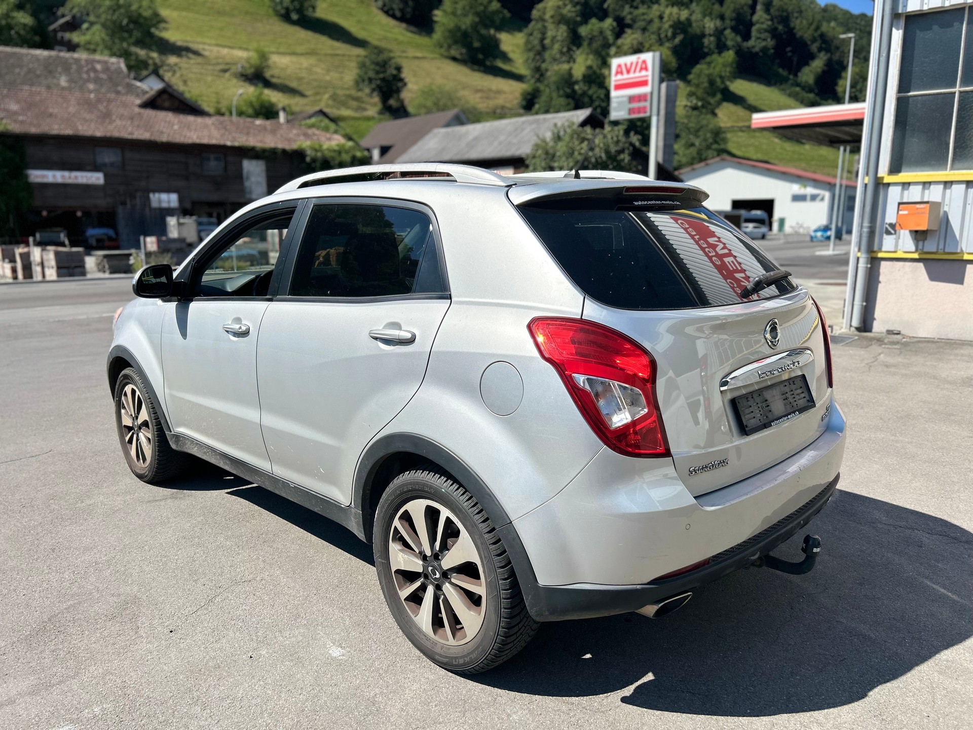 KGM-SsangYong Korando 2.0 e-XDI Quartz 4WD Automatic-image-3