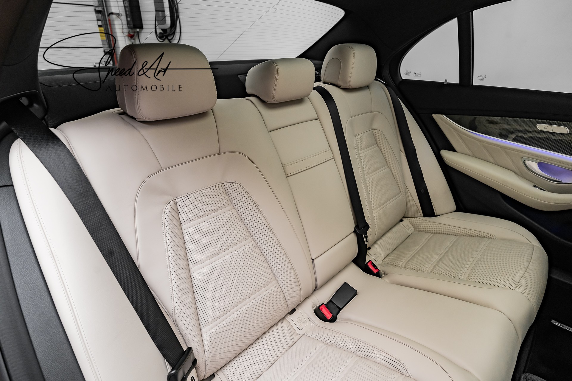 MERCEDES-BENZ E 63 AMG S 4Matic Speedshift MCT | NEUWAGENZUSTAND | OHNE OPF | 1. HAND-image-17