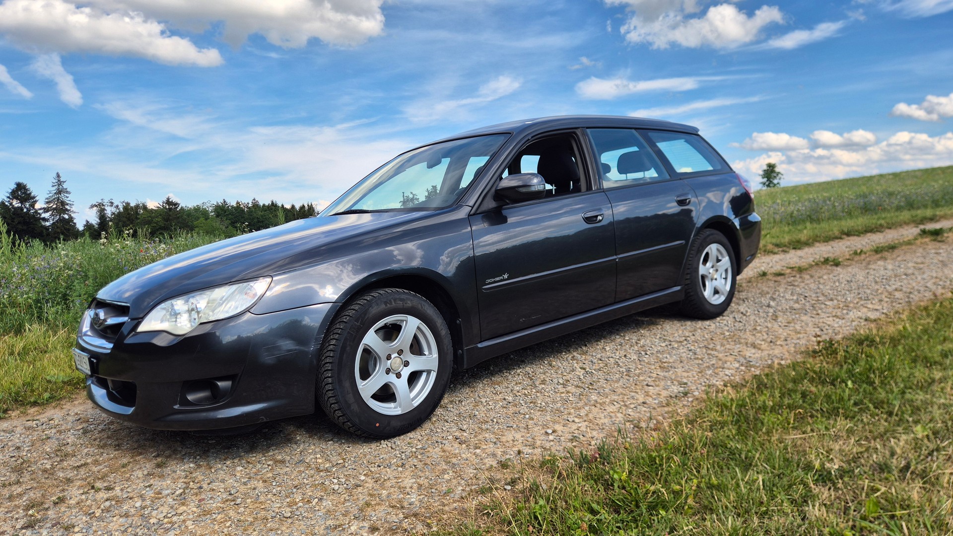 SUBARU Legacy 2.0R AWD Swiss