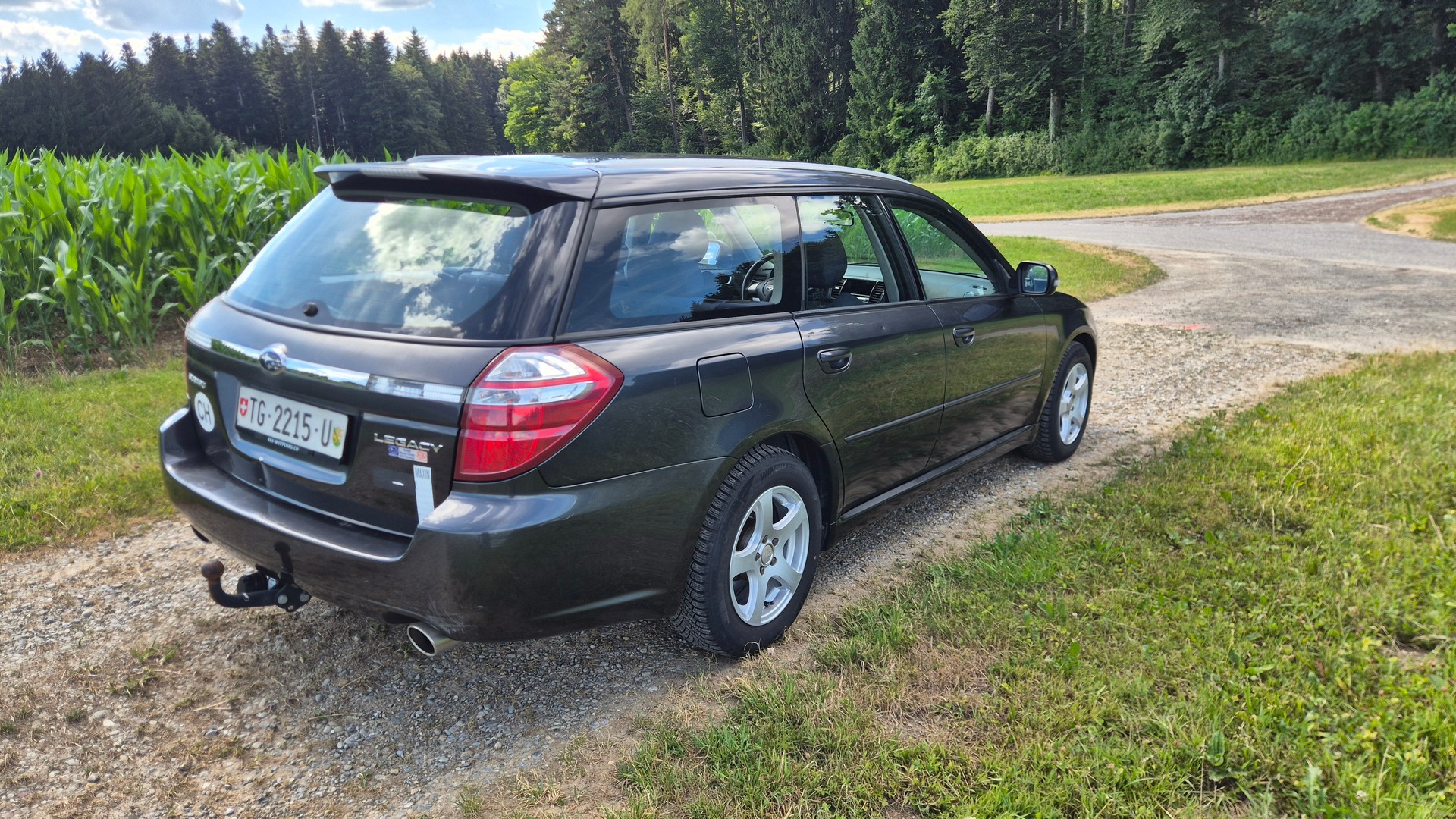 SUBARU Legacy 2.0R AWD Swiss-image-2