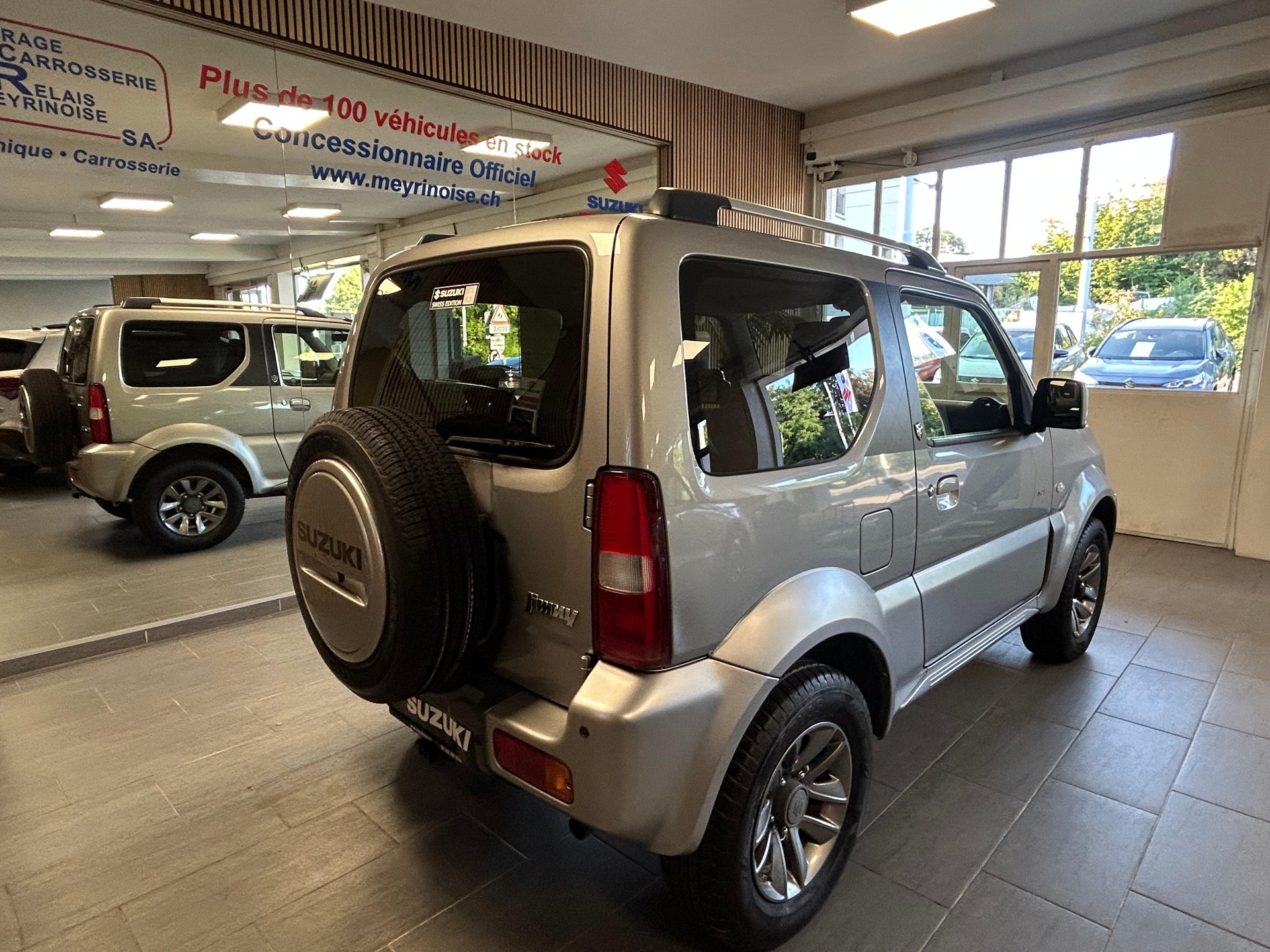 SUZUKI Jimny Wagon 1.3 4WD Sergio Cellano Top Automatique 4 Places/4Platz-image-6