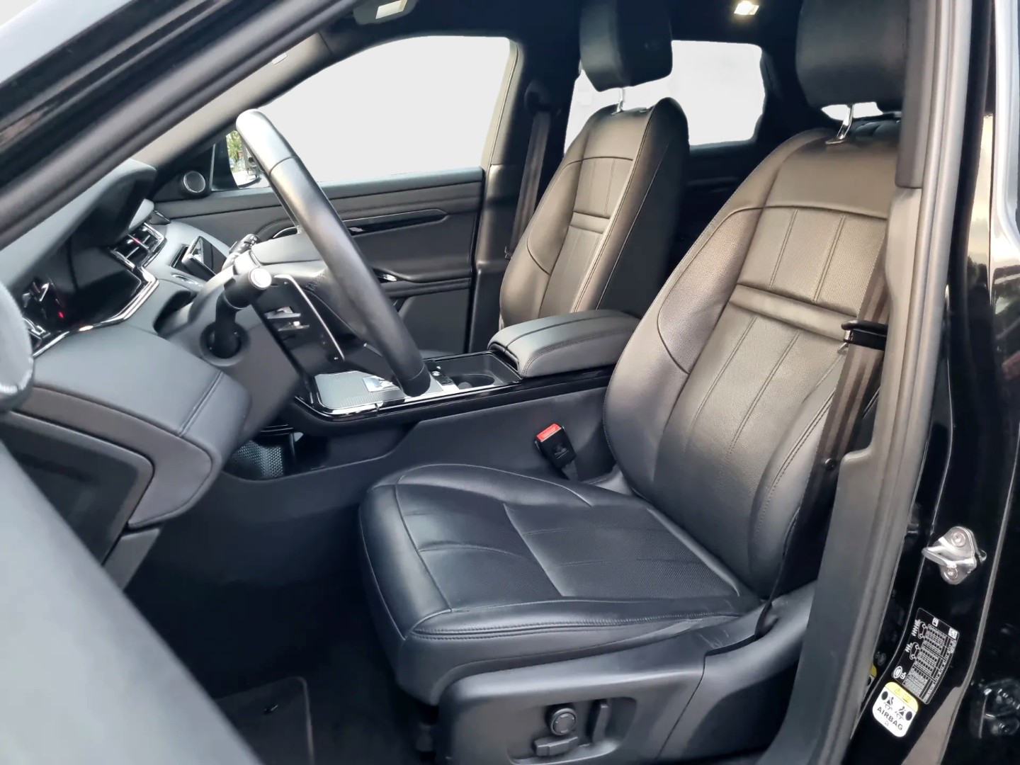 LAND ROVER Range Rover Evoque R-Dynamic P 250 SE AT9-image-8