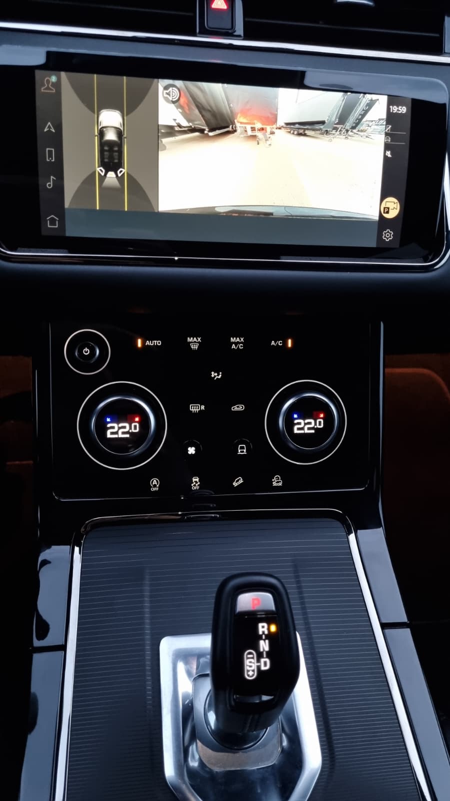 LAND ROVER Range Rover Evoque R-Dynamic P 250 SE AT9-image-11