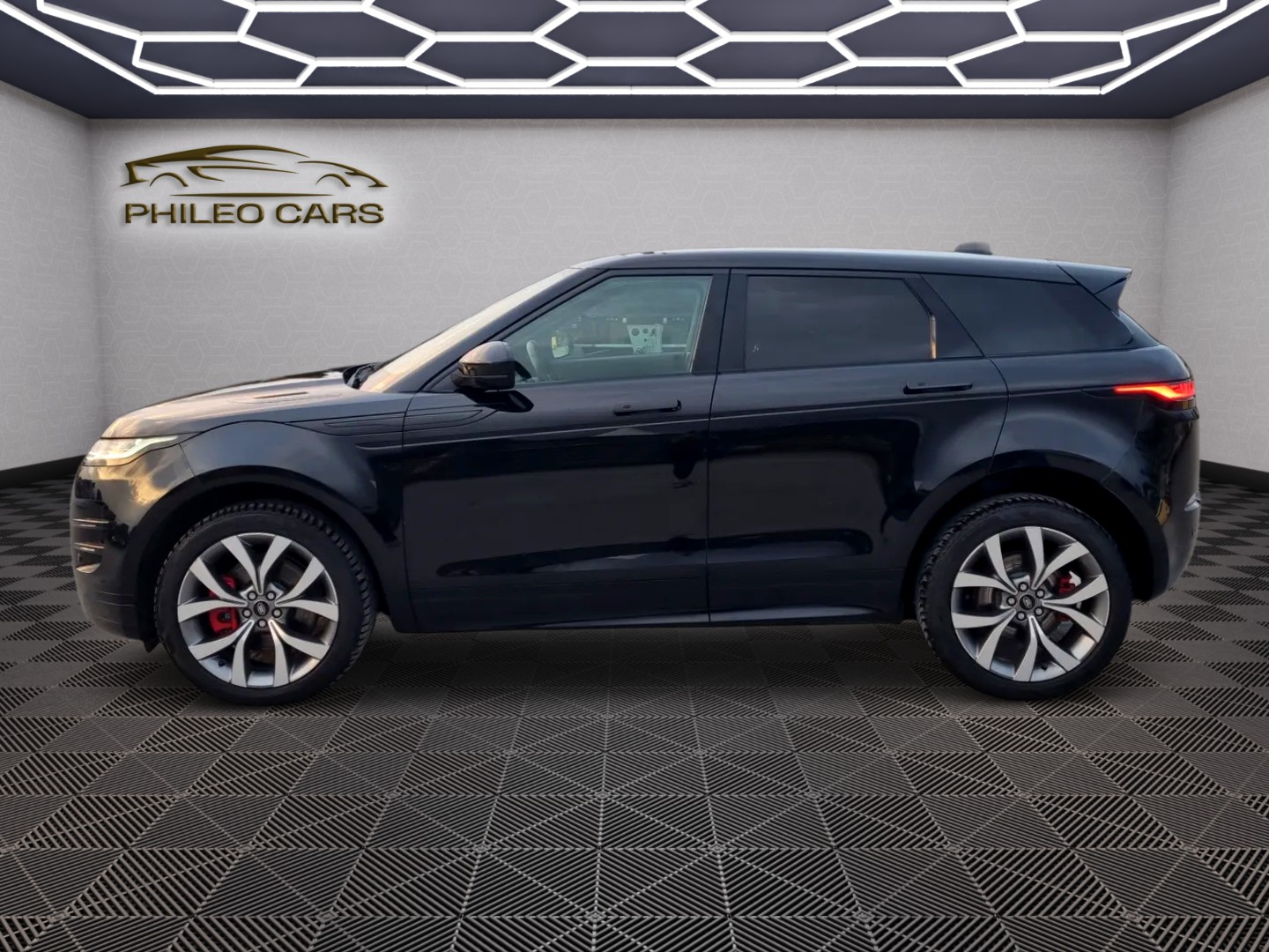 LAND ROVER Range Rover Evoque R-Dynamic P 250 SE AT9-image-3