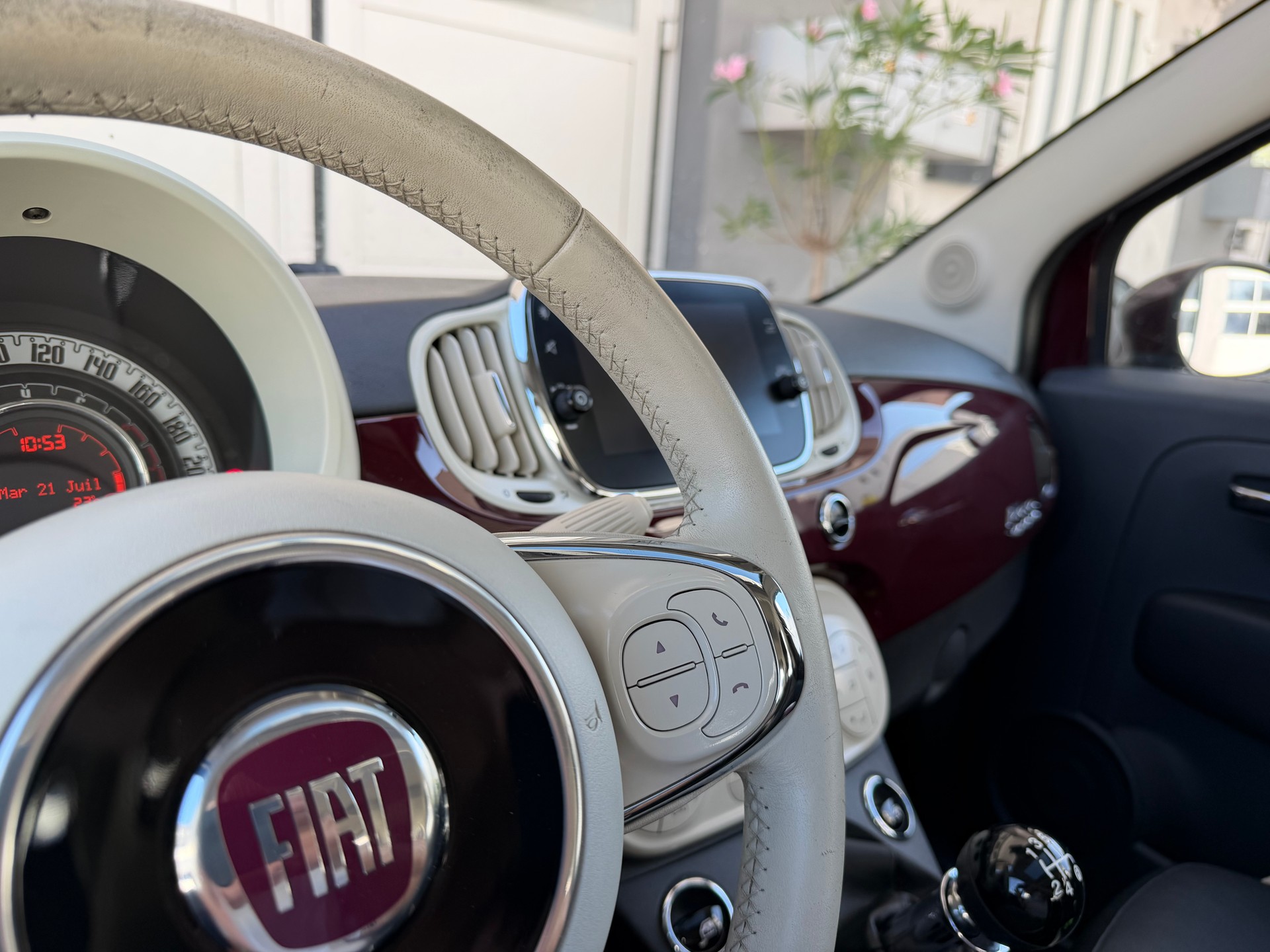FIAT 500 0.9 Twinair Pop Star-image-12