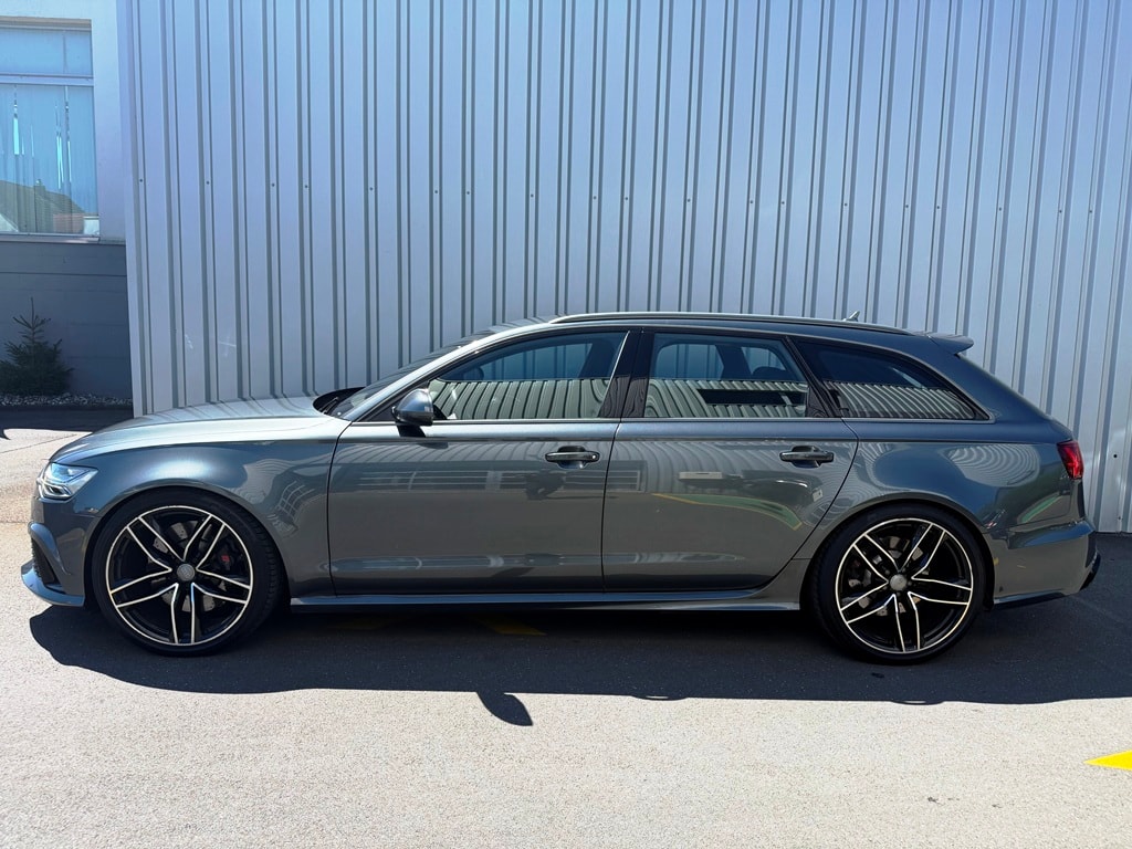 AUDI RS6 Avant 4.0 TFSI V8 performance quattro-image-2