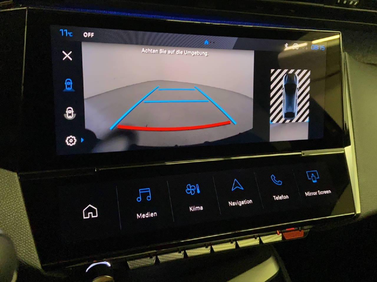 PEUGEOT 408 1.6 PHEV 180 Allure Pack-image-8