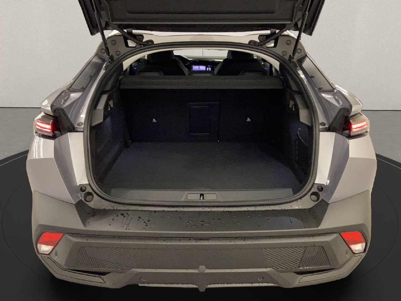 PEUGEOT 408 1.6 PHEV 180 Allure Pack-image-12