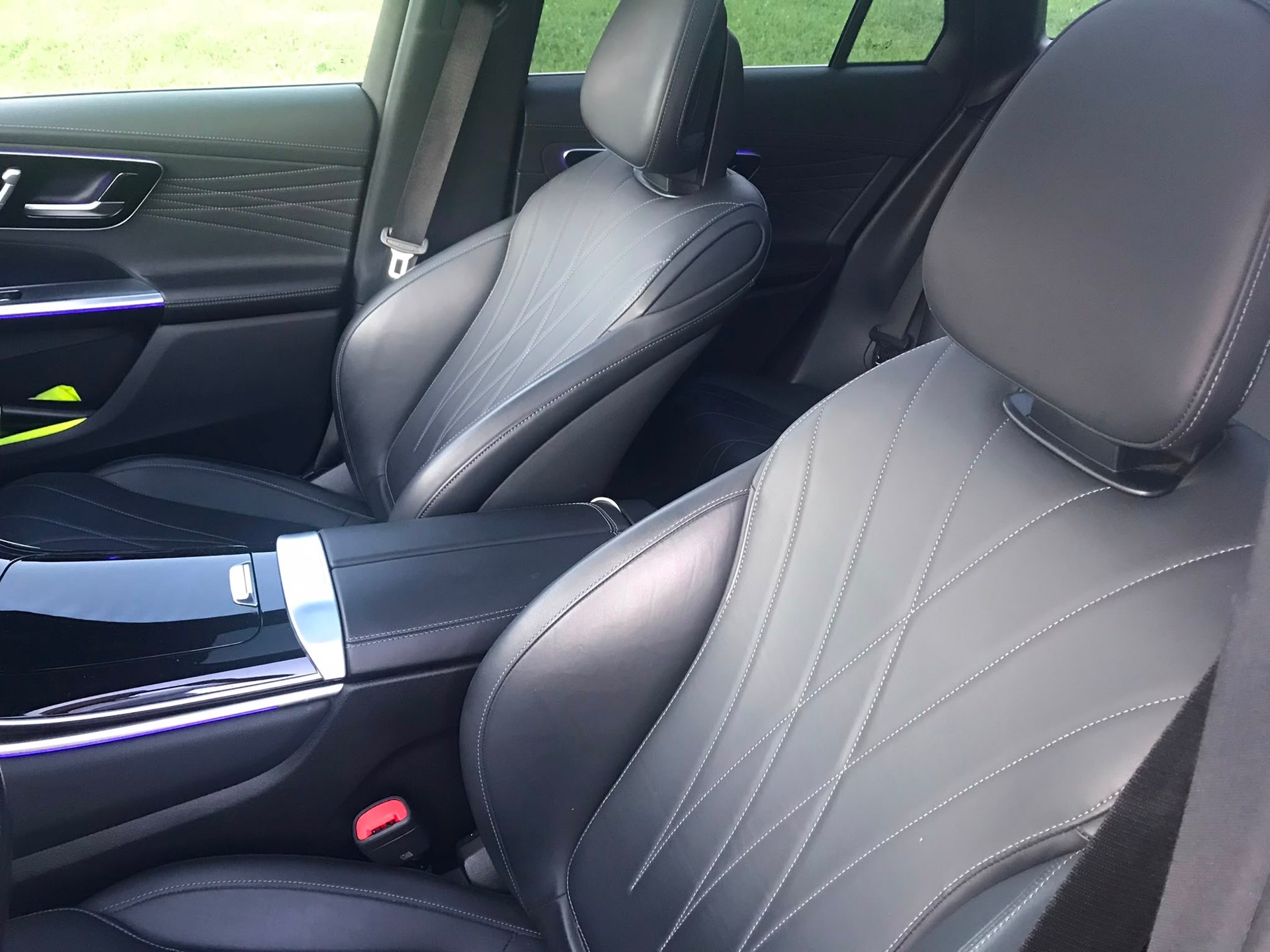 MERCEDES-BENZ GLC 220 d 4Matic 9G-Tronic AMG-Line-image-9