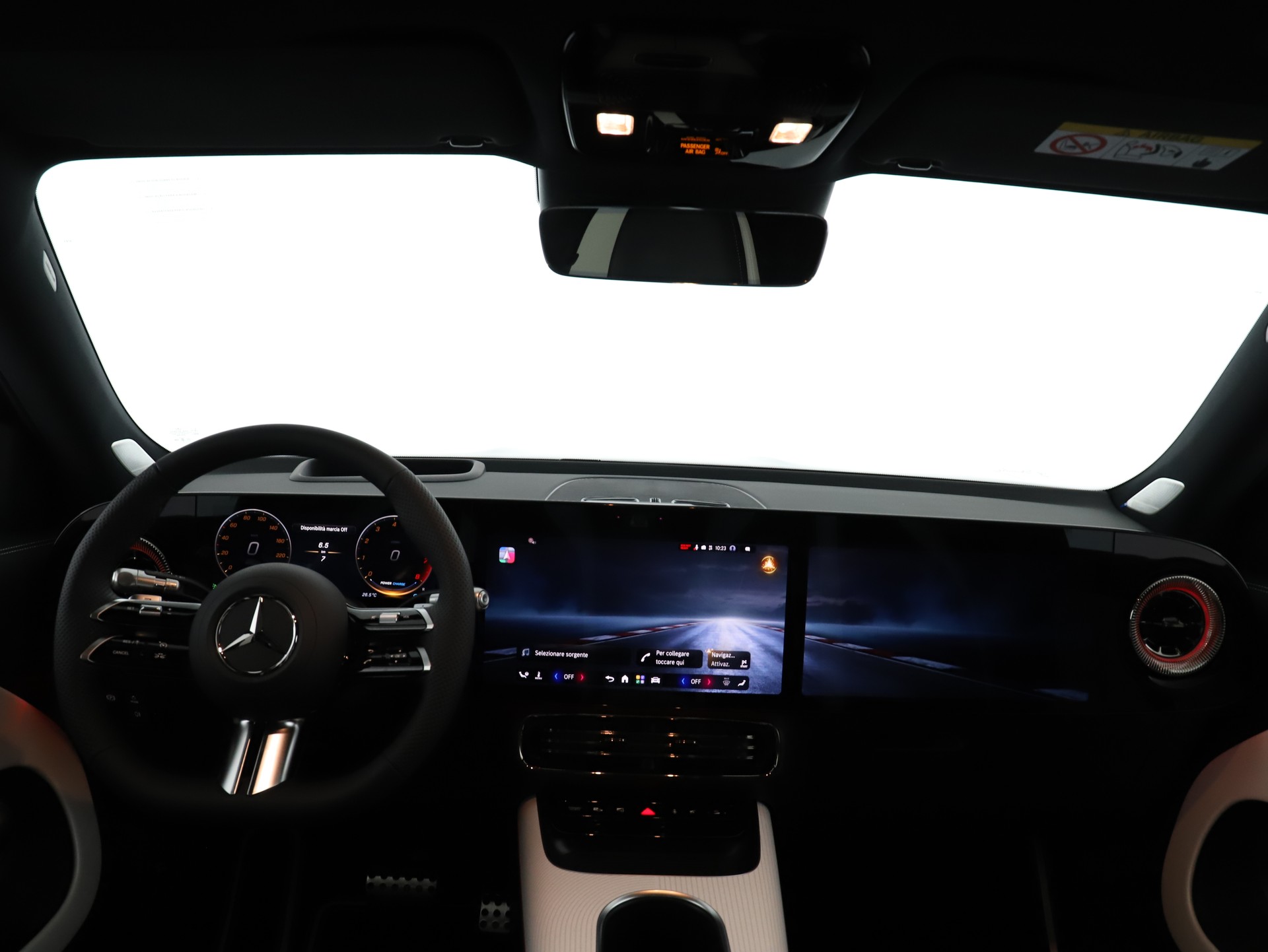 MERCEDES-BENZ GLB 220 4Matic 8G-Tronic-image-13
