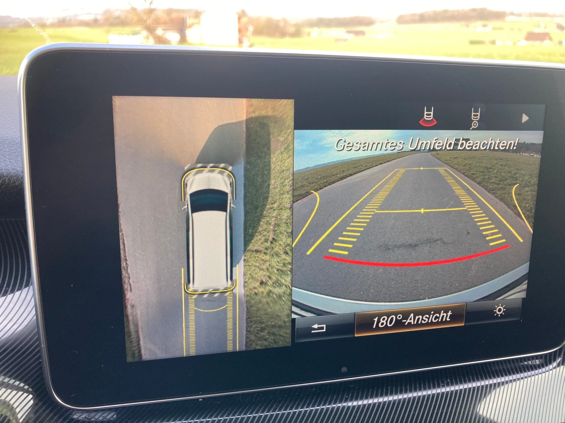 MERCEDES-BENZ V 220 d lang 9G-Tronic-image-9