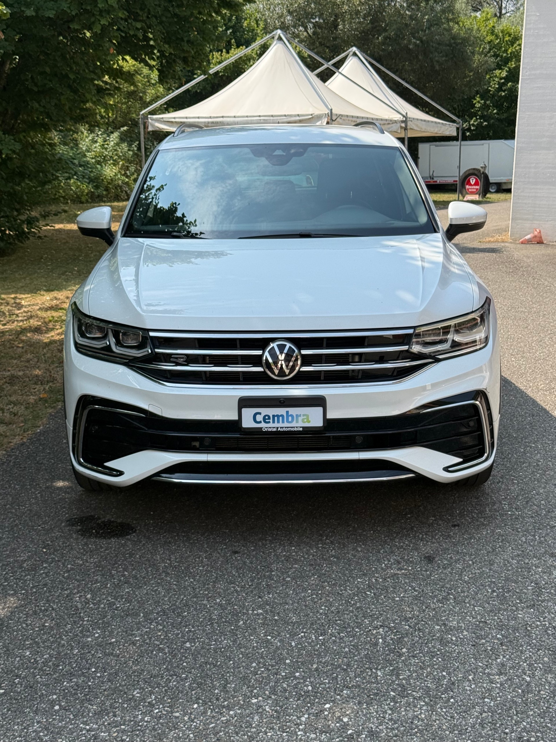 VW Tiguan 2.0 TDI SCR R-Line 4Motion DSG-image-3