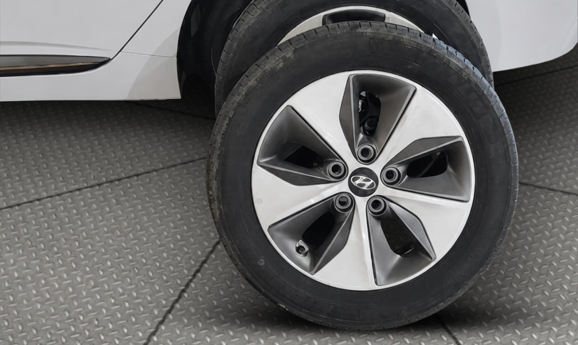 HYUNDAI Ioniq Electric Vertex-image-4