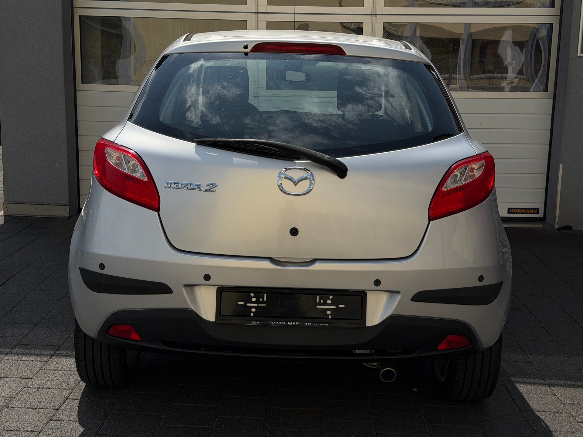 MAZDA 2 1.3i 16V Exclusive*Frisch ab MFK&Service*Parksensoren*Sitzheizung*8-Fach Aluräder*-image-7