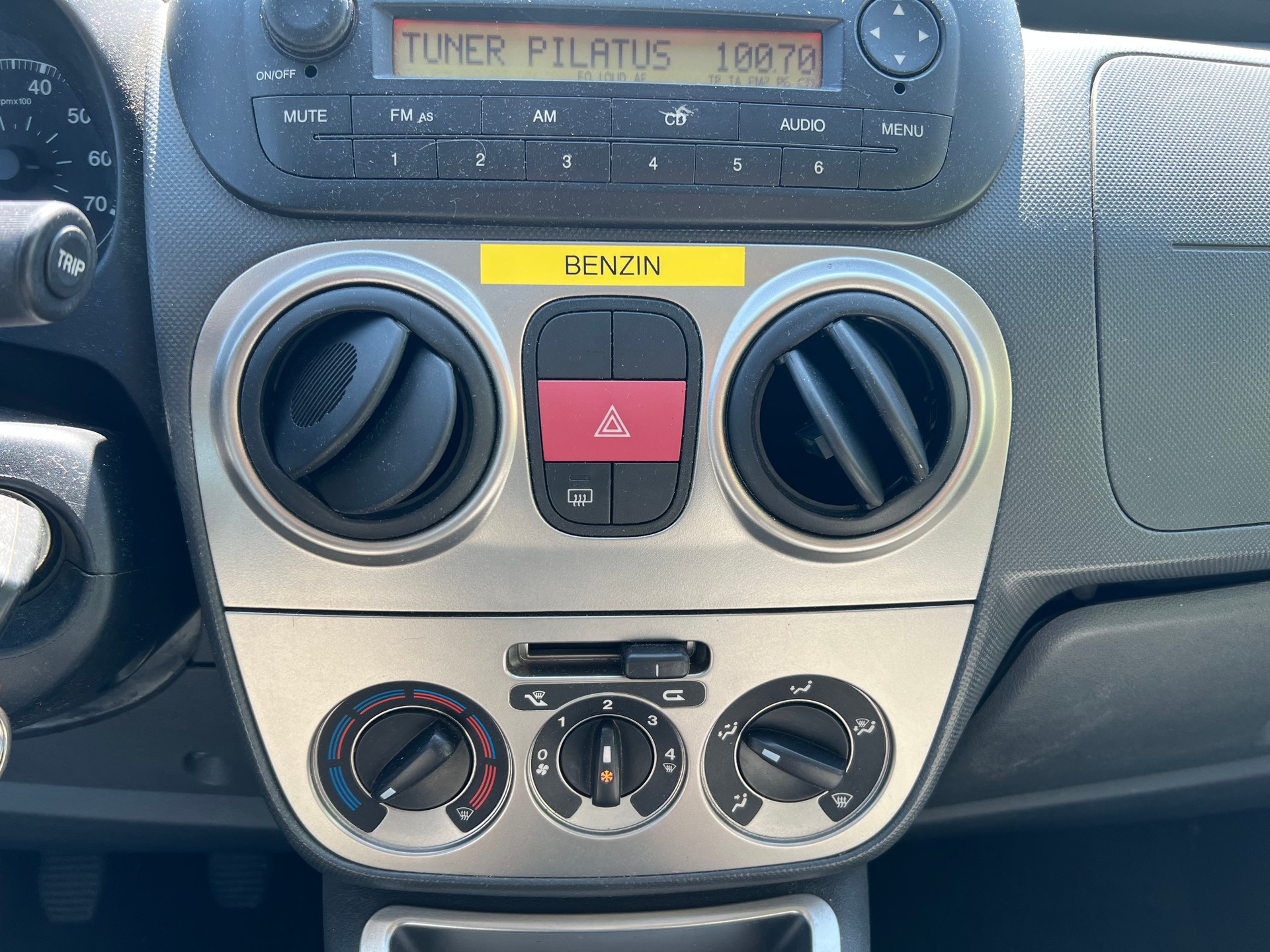 FIAT Fiorino 1.4 8V Swiss-image-13