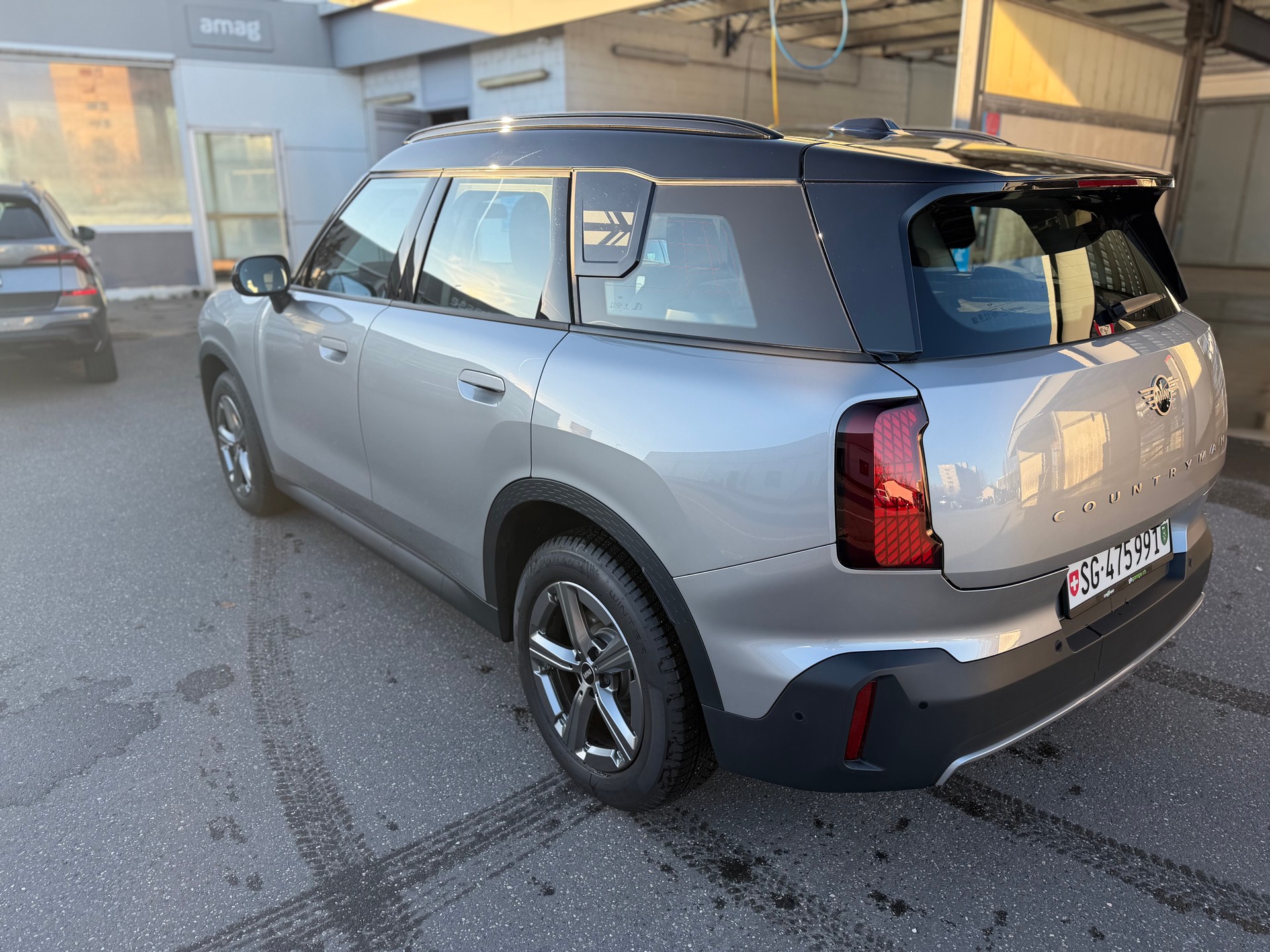 MINI COUNTRYMAN-image-4