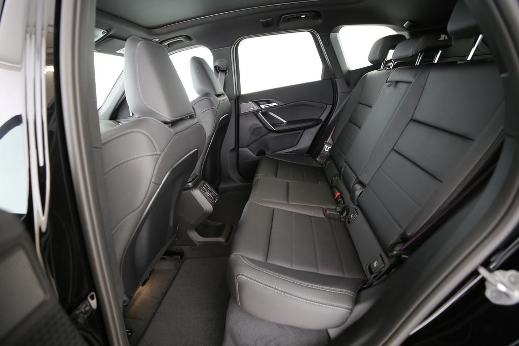 BMW X1 30e xDrive-image-18