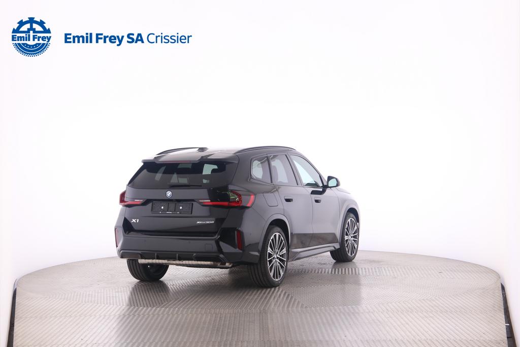 BMW X1 30e xDrive-image-1