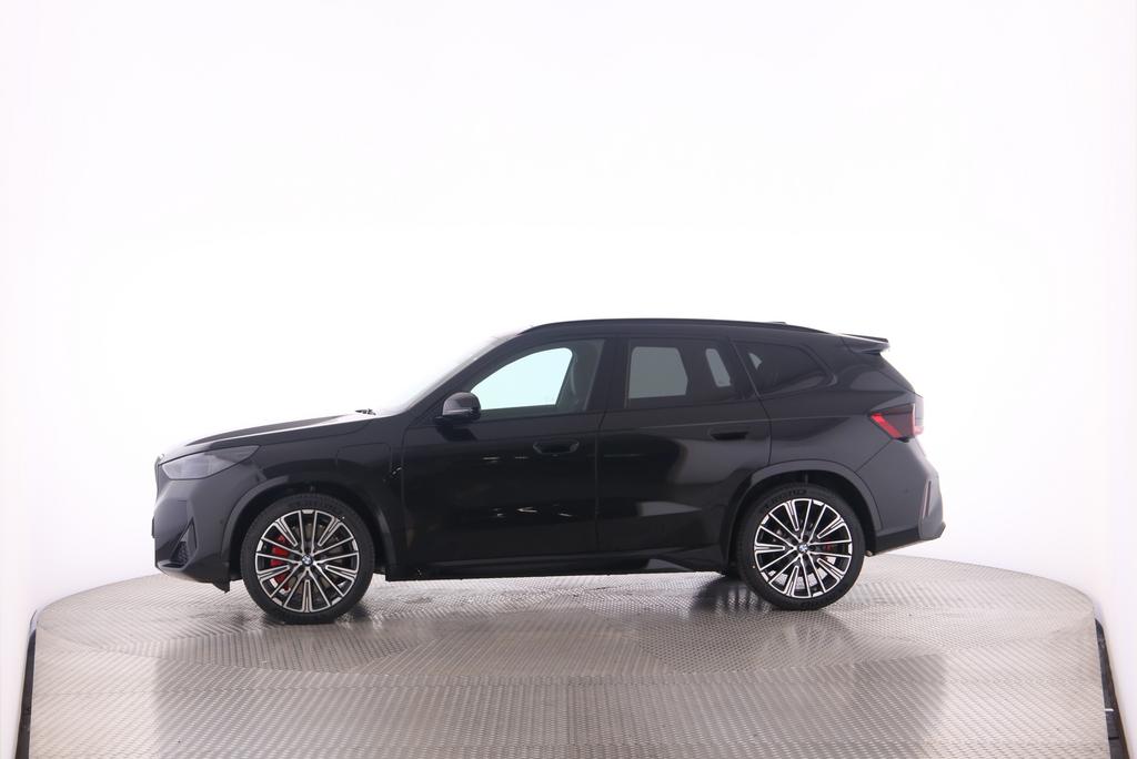 BMW X1 30e xDrive-image-11