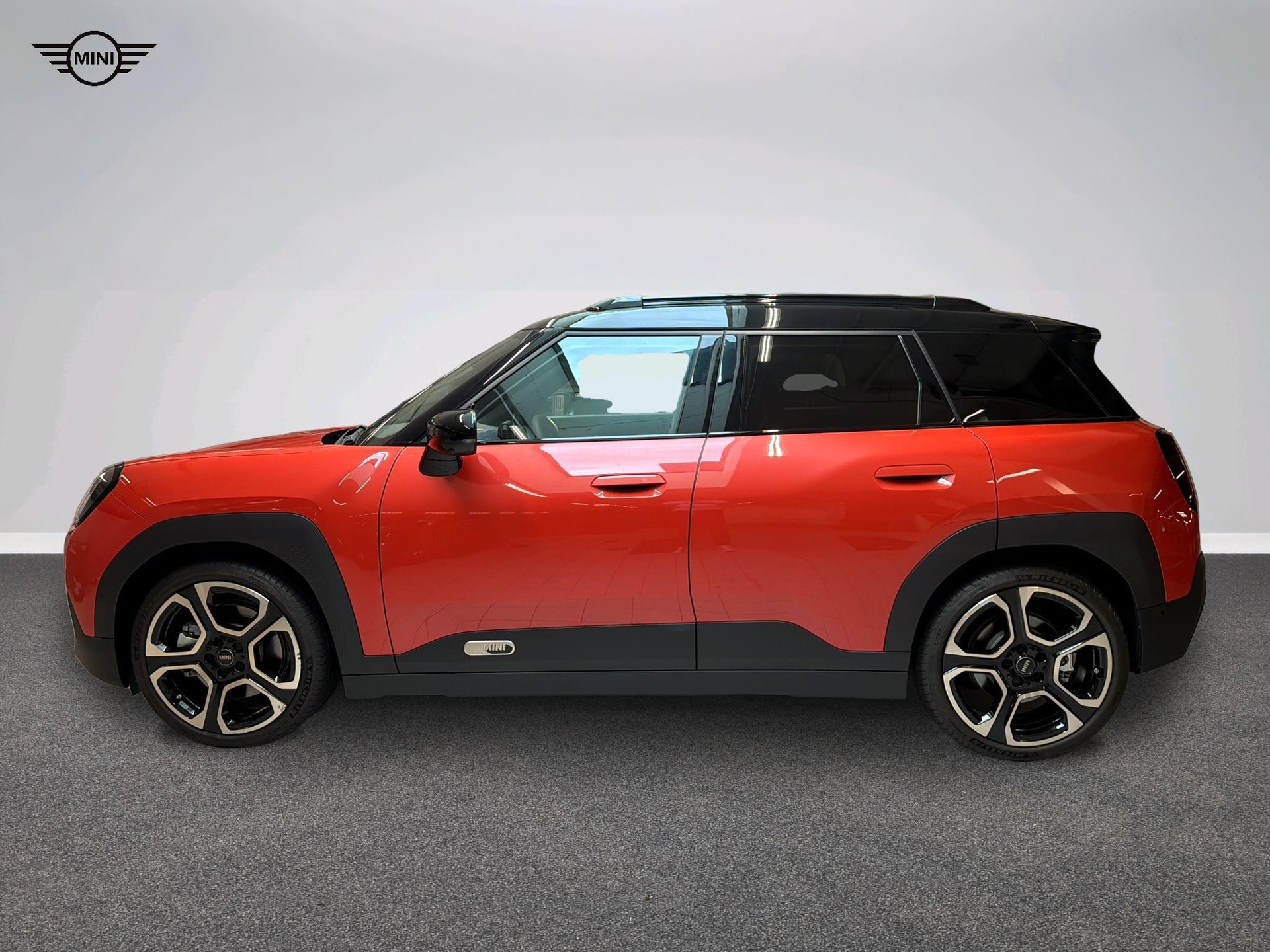 MINI Aceman SE-image-2