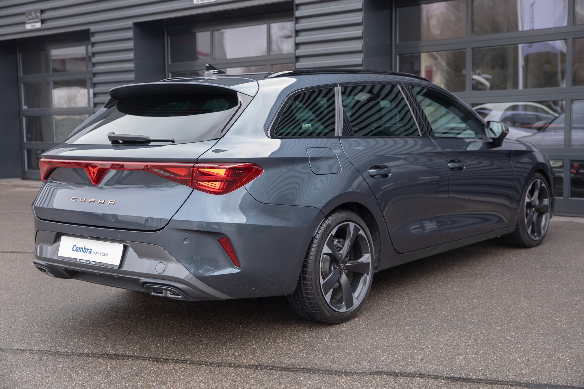 SEAT Cupra-image-5