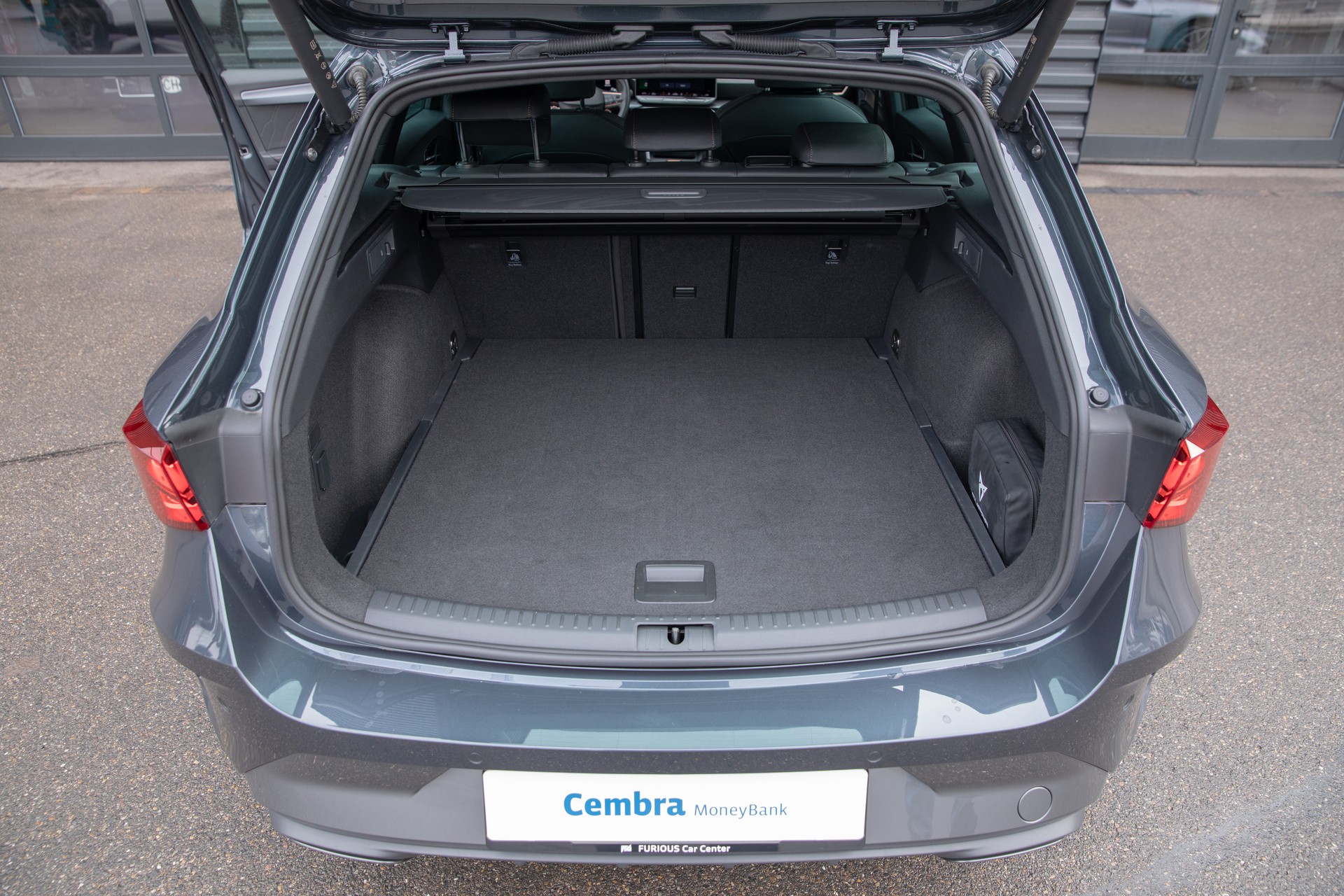 SEAT Cupra-image-14