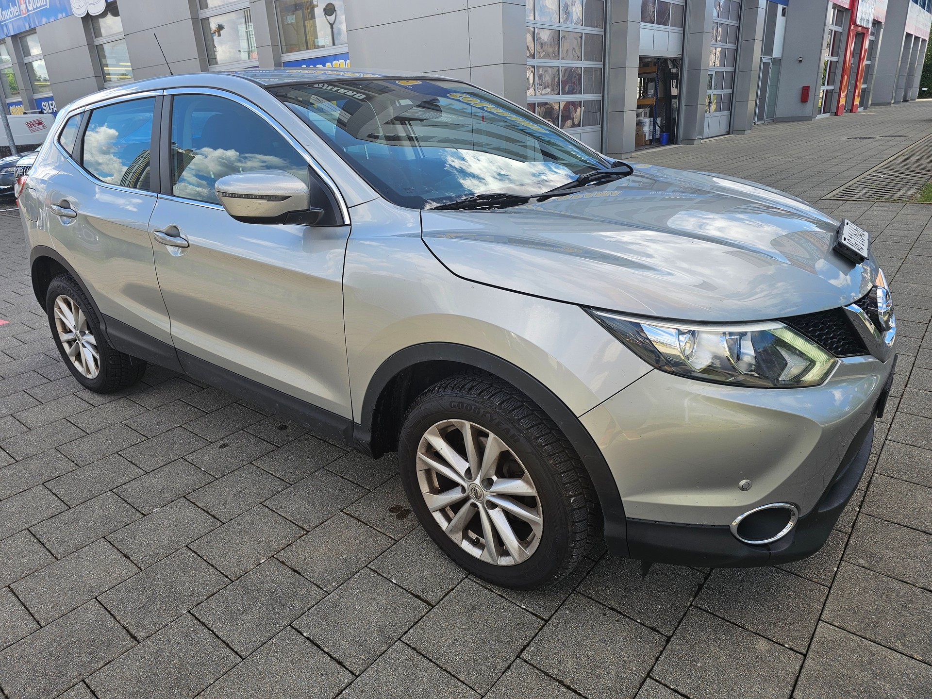 NISSAN Qashqai 1.6 dCi acenta ALL-MODE 4x4-image-2