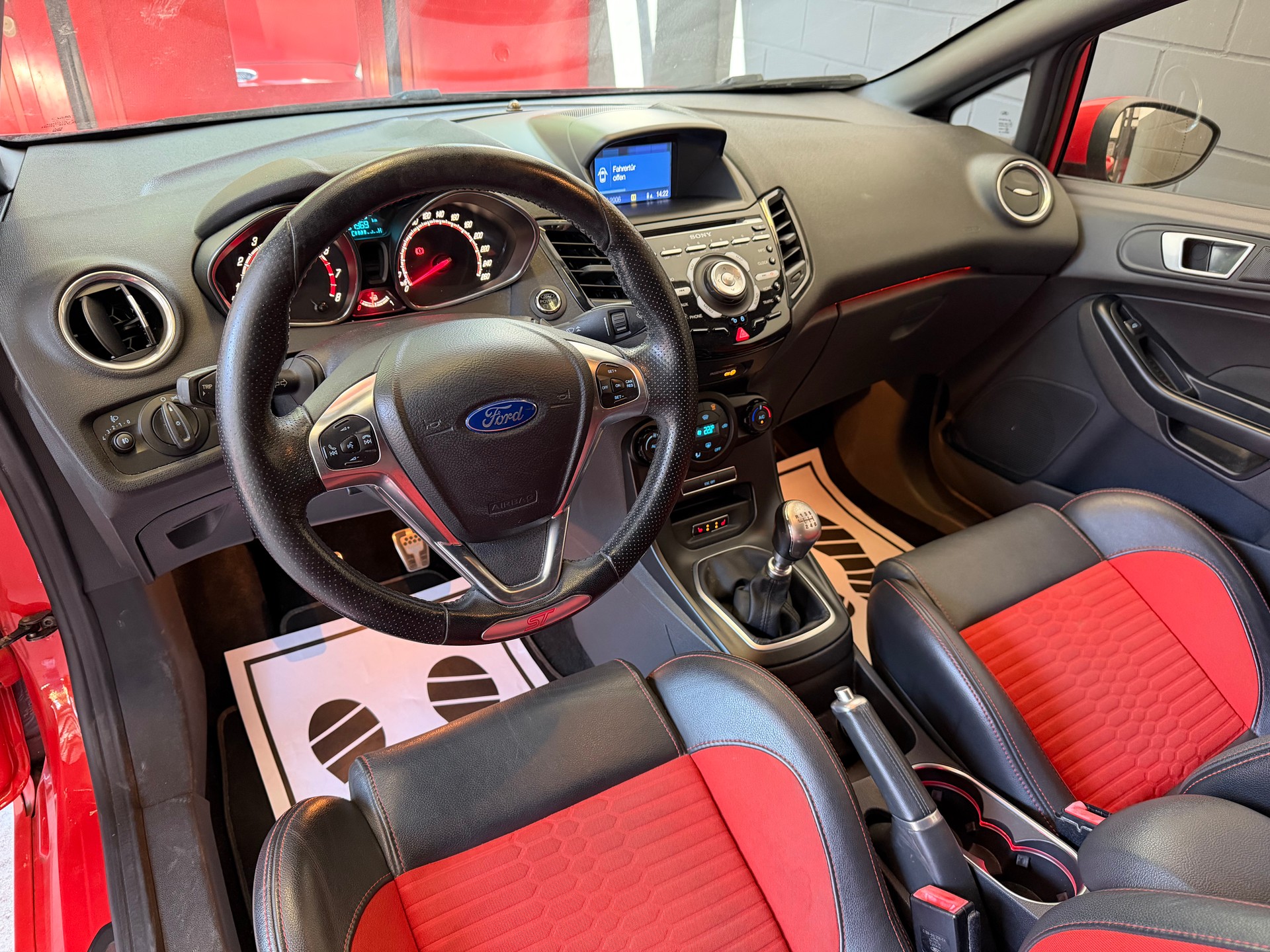 FORD Fiesta 1.6 SCTi ST-2 //NEU AB MFK!-image-9