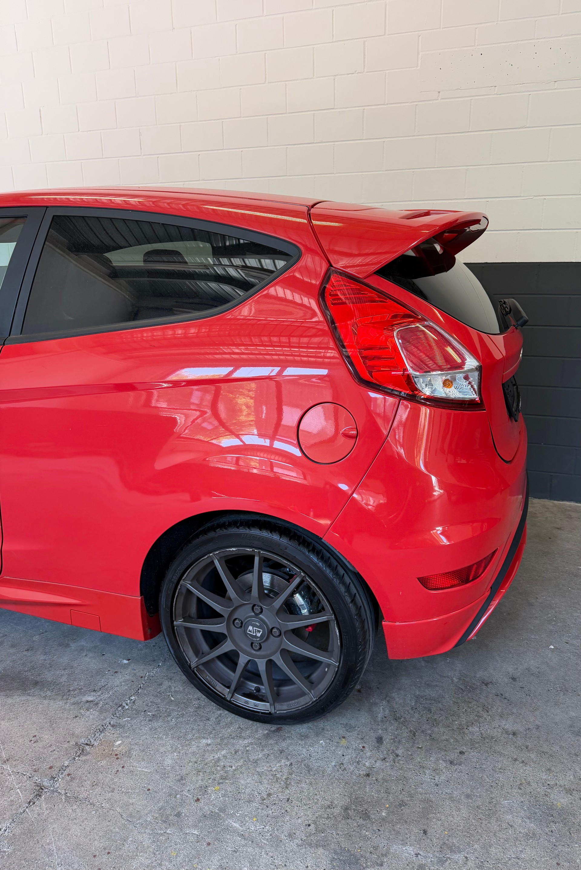 FORD Fiesta 1.6 SCTi ST-2 //NEU AB MFK!-image-7