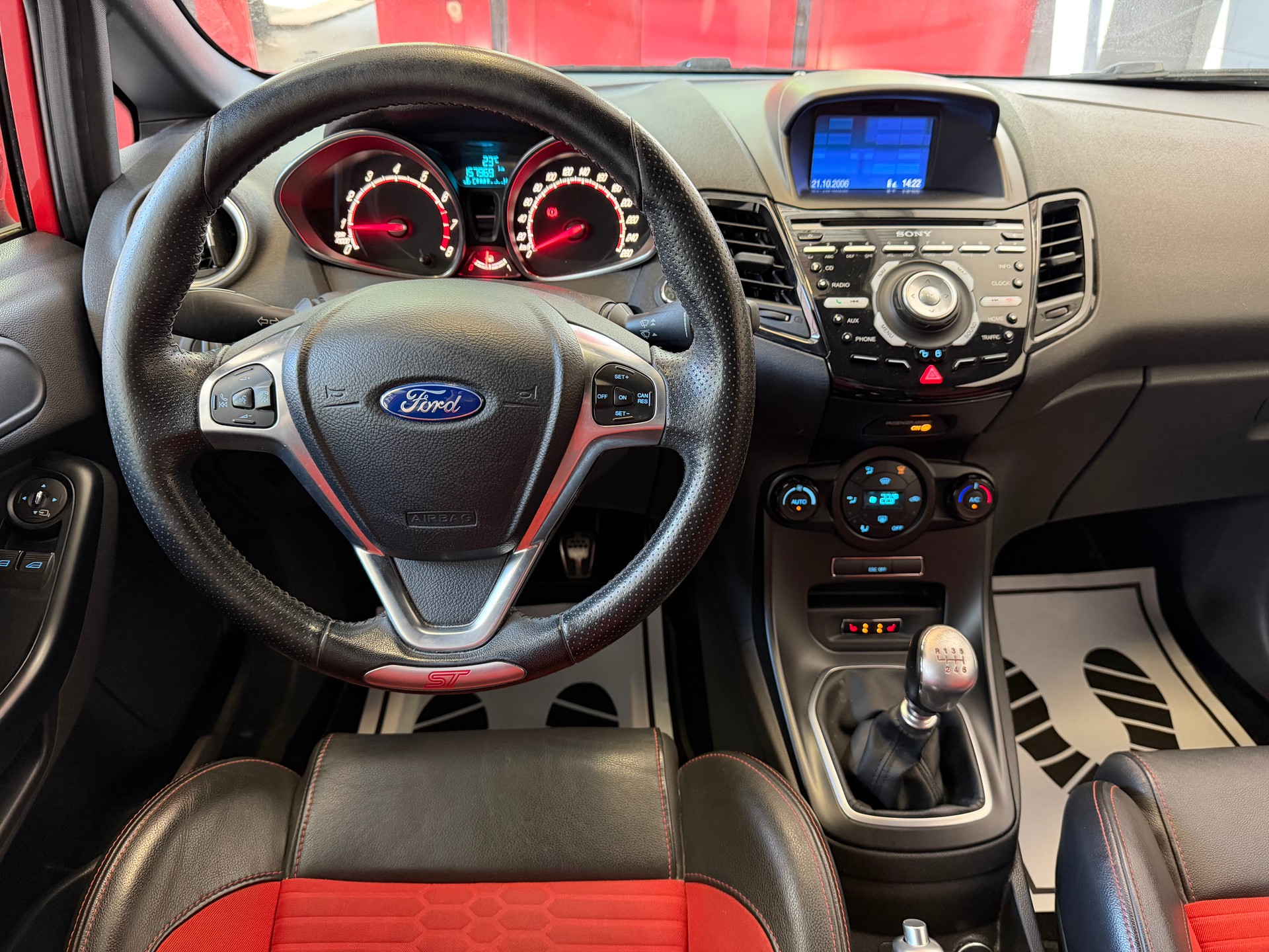 FORD Fiesta 1.6 SCTi ST-2 //NEU AB MFK!-image-11