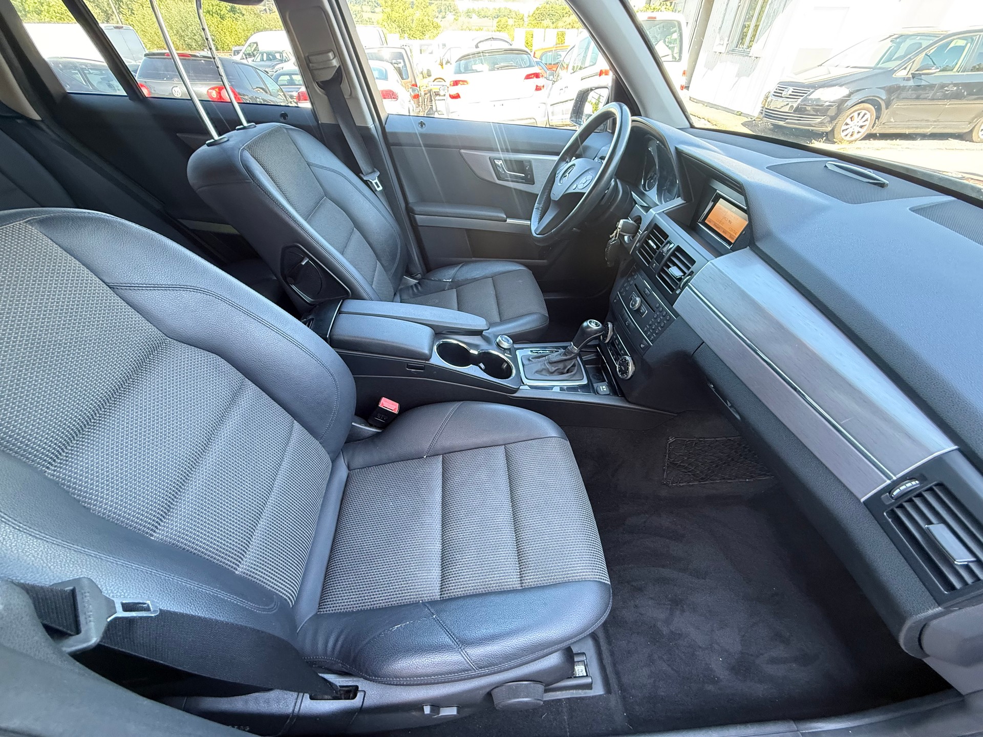 MERCEDES-BENZ GLK 220 CDI BlueEfficiency 4Matic 7G-Tronic-image-7