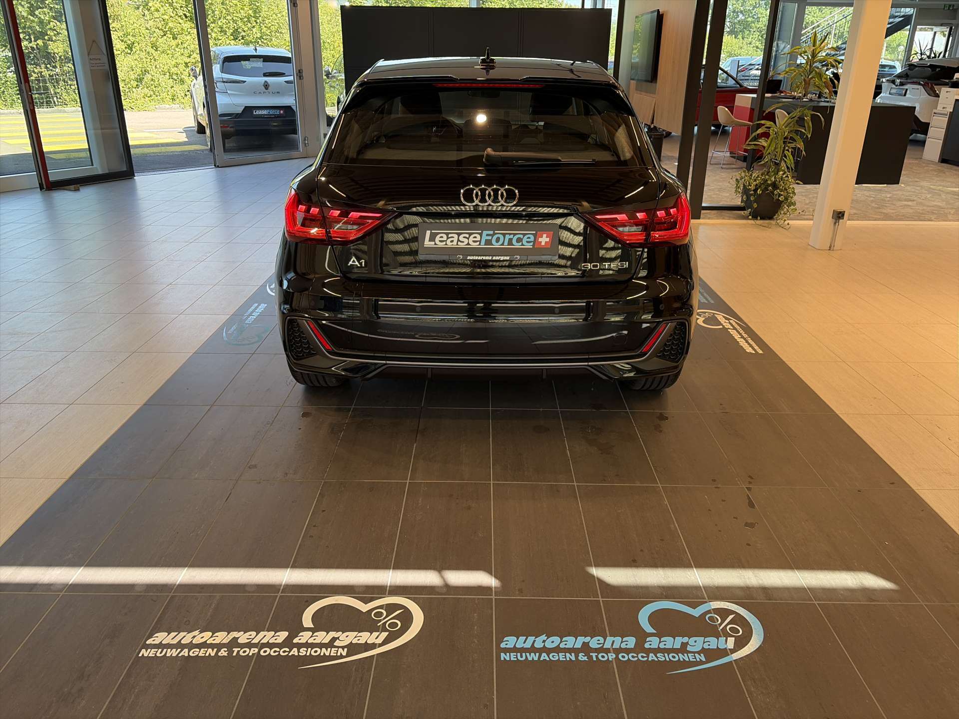 AUDI A1 Sportback 30 TFSi S-Line S-Tronic Automat-image-12