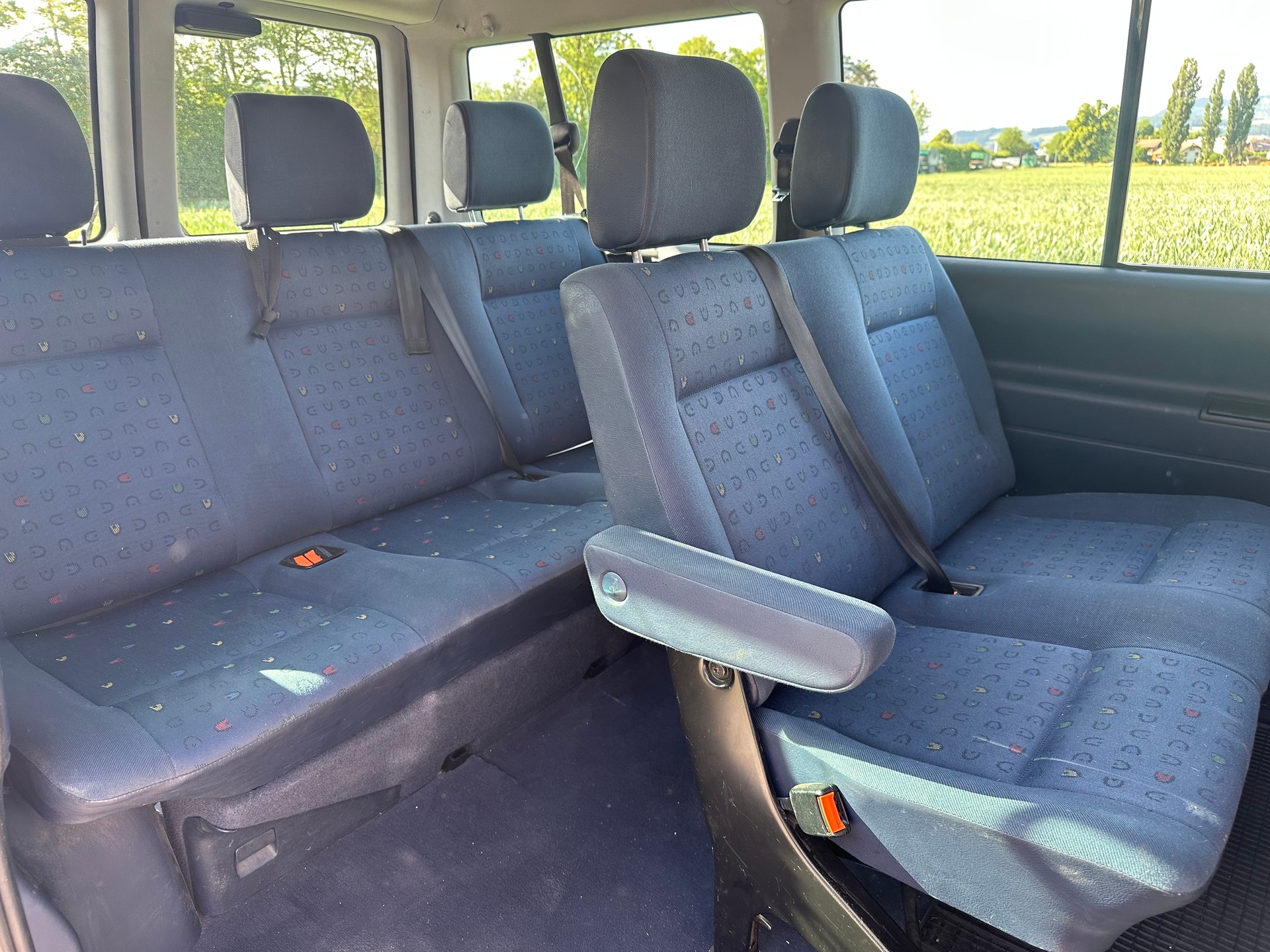 VW T4 Caravelle 2.5 syncro ABS-image-5