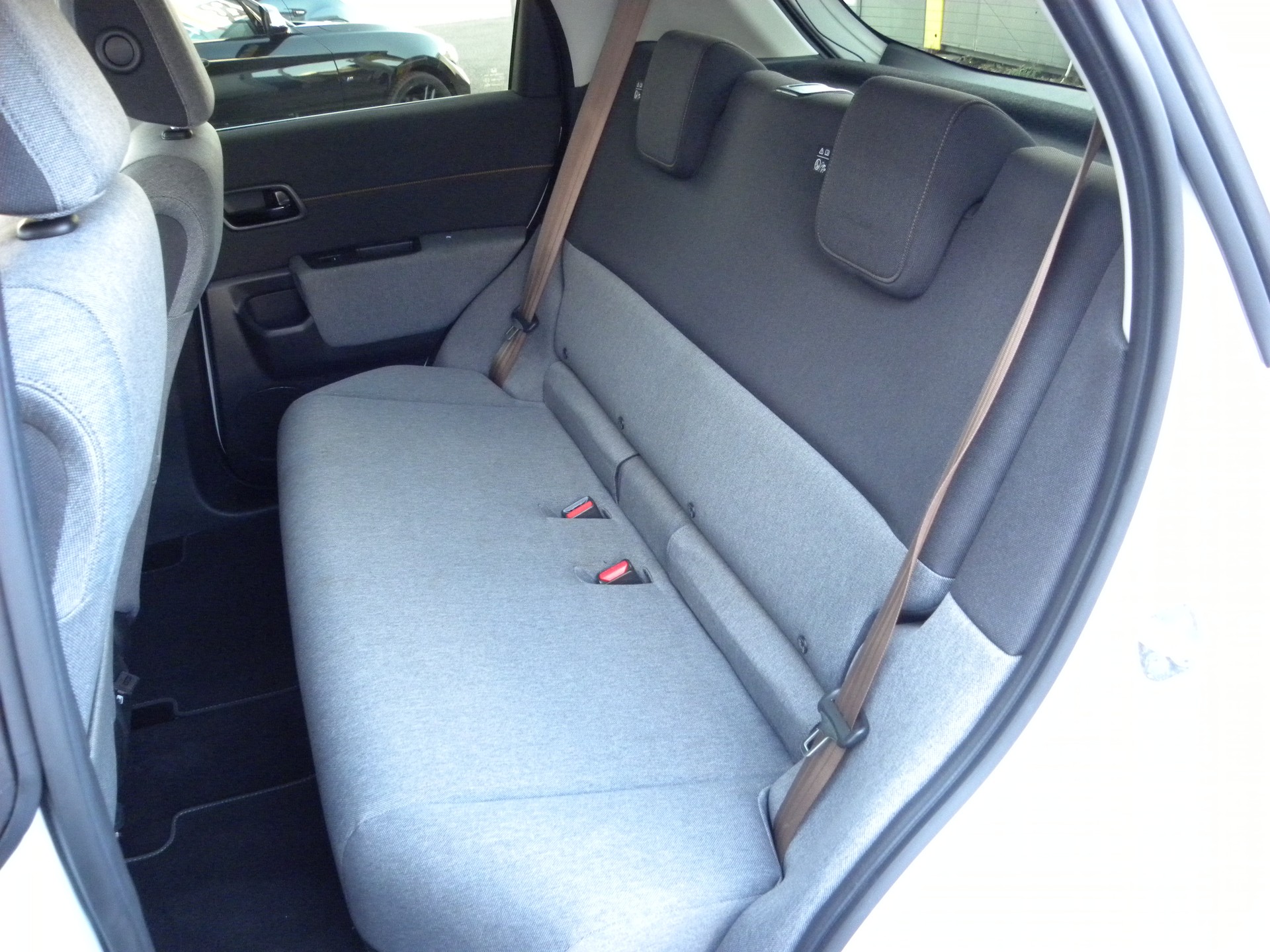 HONDA e Advance-image-9