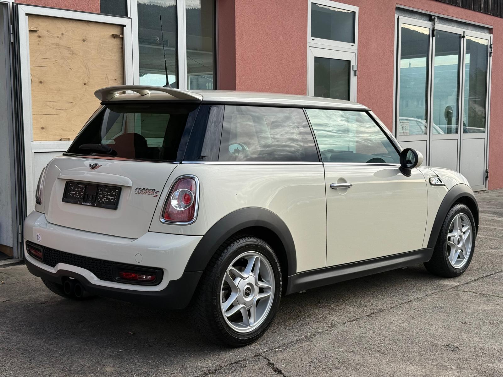 MINI Cooper S / MFK 08.2026-image-3