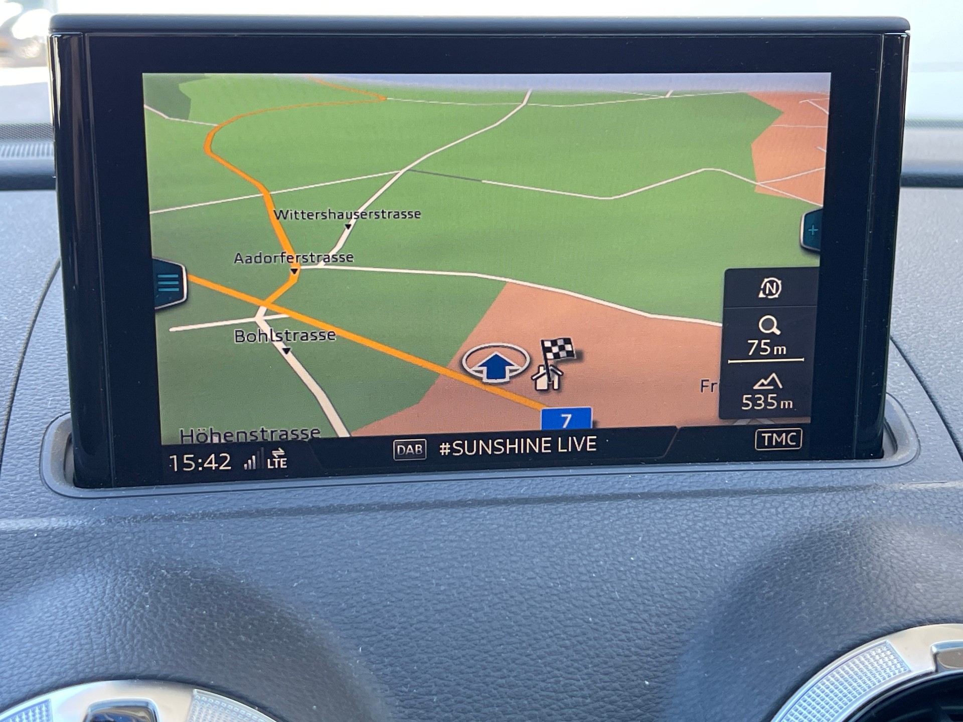 AUDI RS3 Sportback 2.5 TSI quattro S-tronic-image-18