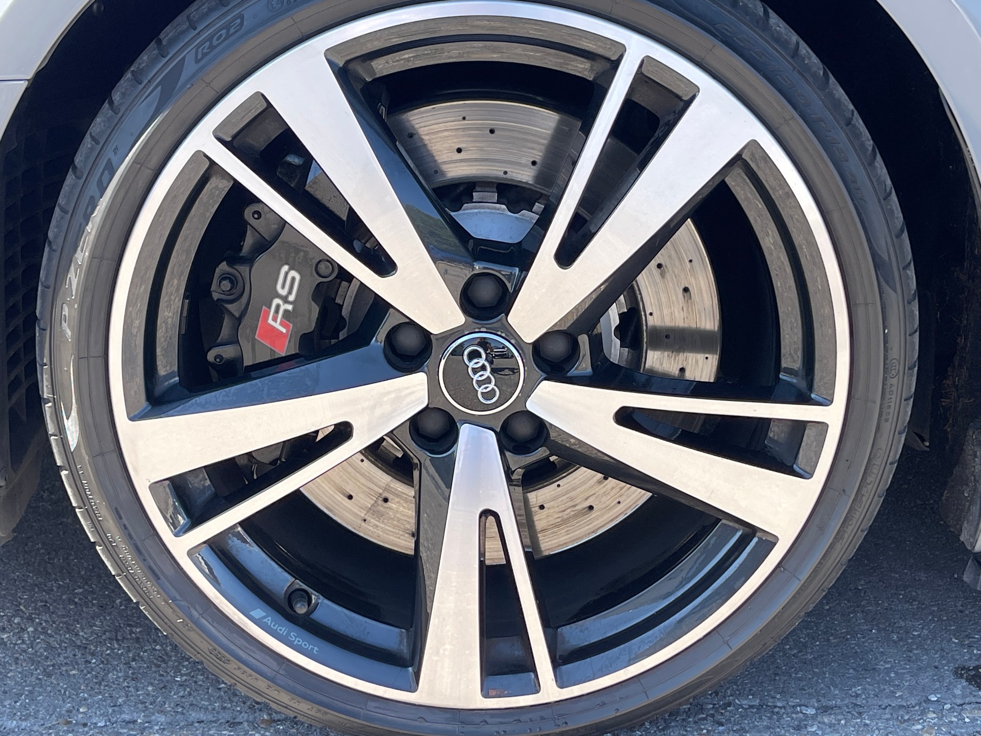 AUDI RS3 Sportback 2.5 TSI quattro S-tronic-image-5