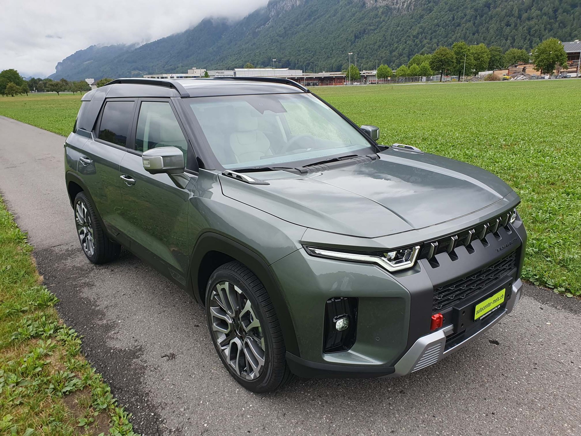 KGM-SsangYong Torres 1.5 Turbo Executive 4WD MJ27-image-0