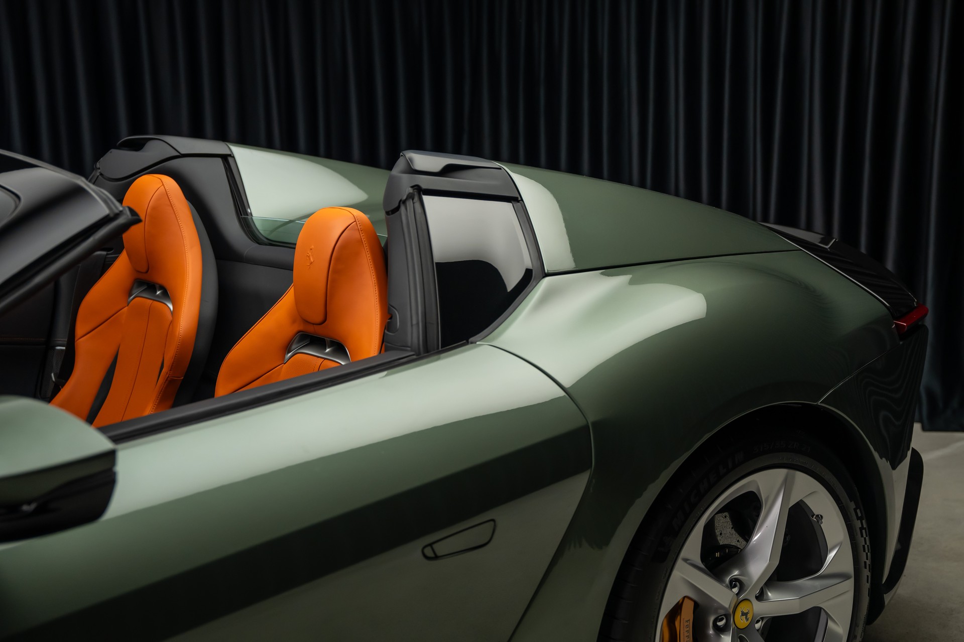 FERRARI 12 Cilindri-image-6