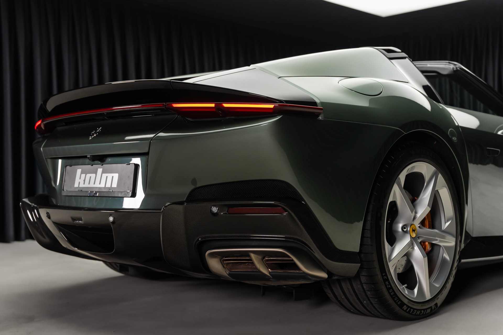 FERRARI 12 Cilindri-image-16