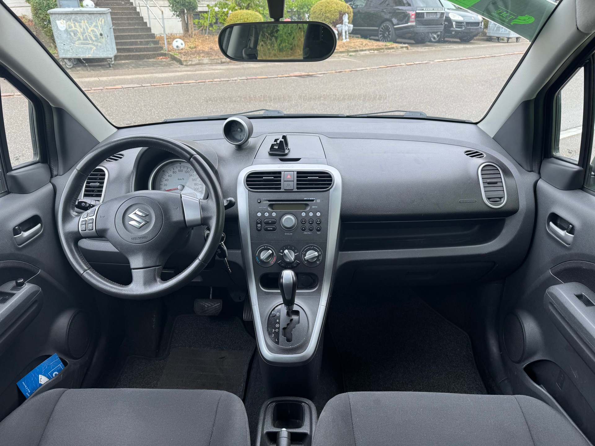 SUZUKI Splash 1.2i 16V GL Top Automatic-image-8