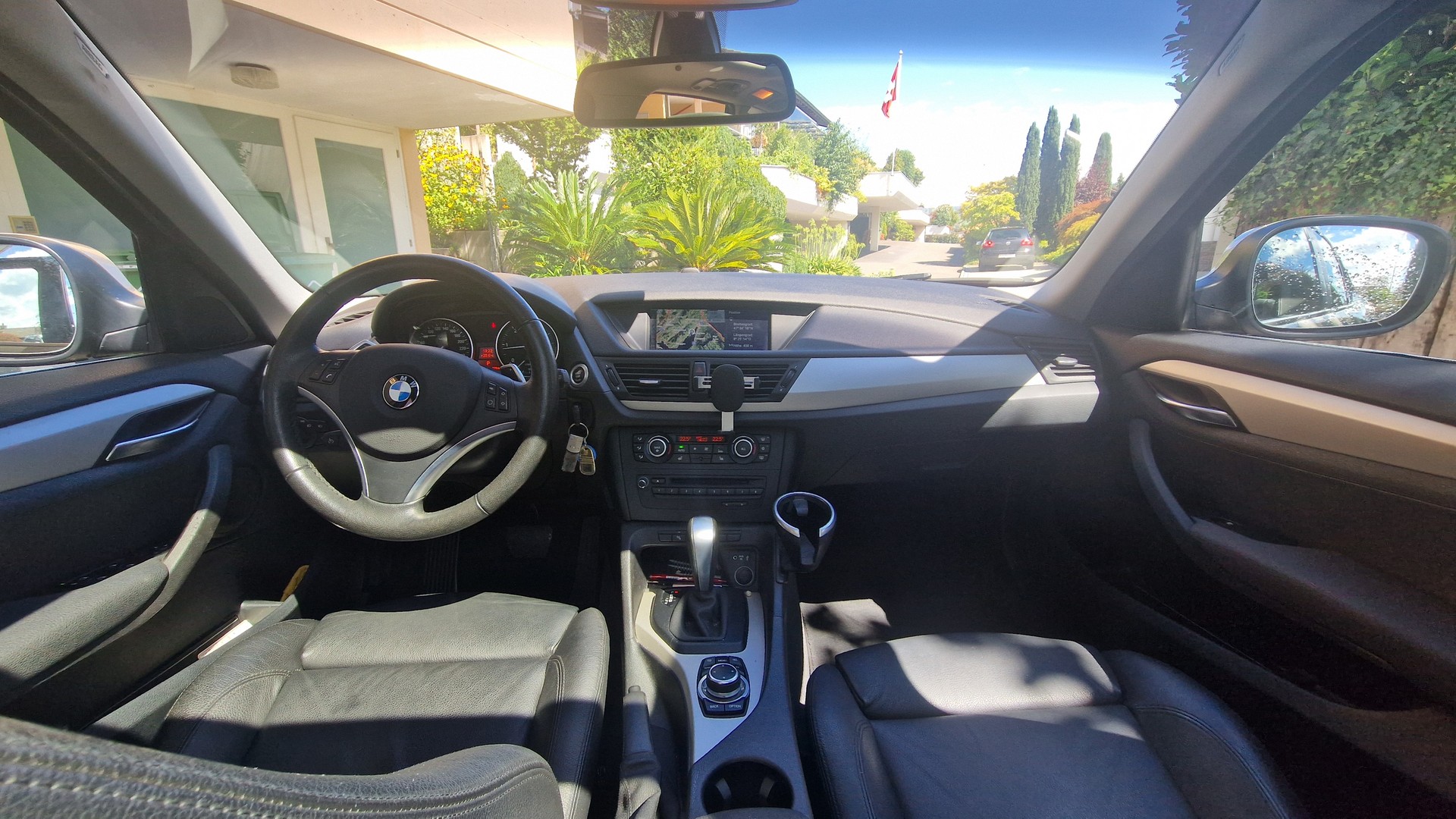 BMW 23d xDrive Steptronic-image-1