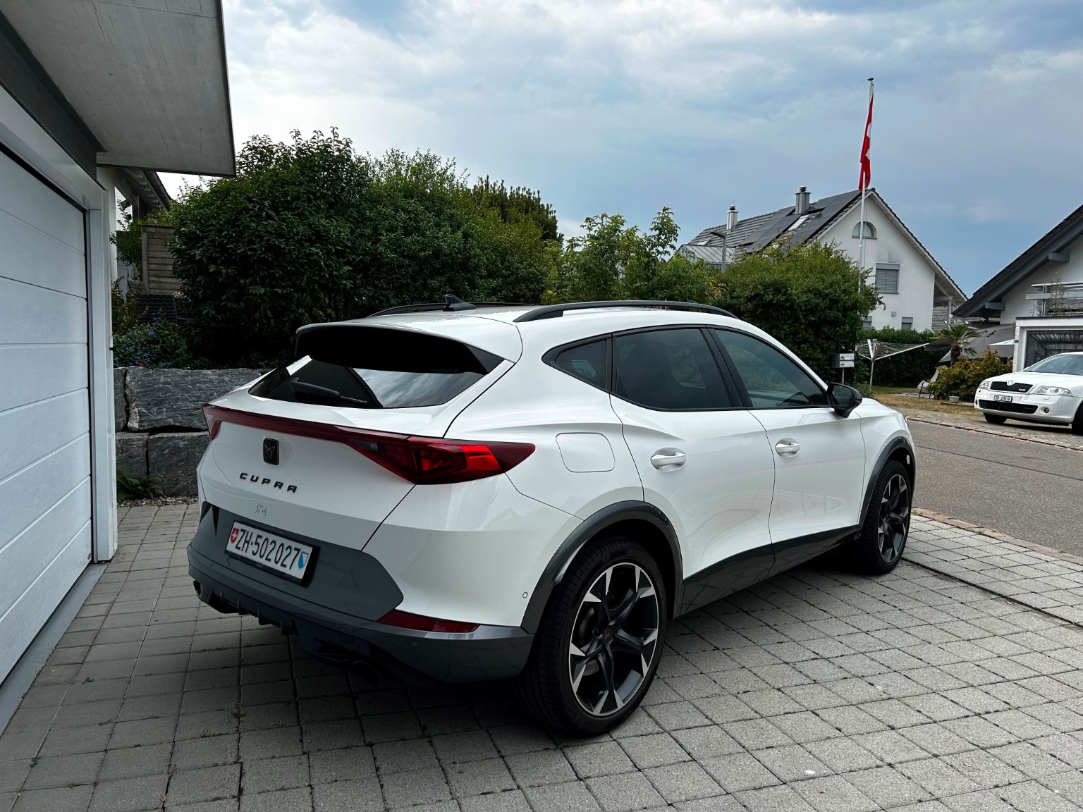 CUPRA 2.0 TSI VZ DSG-image-3