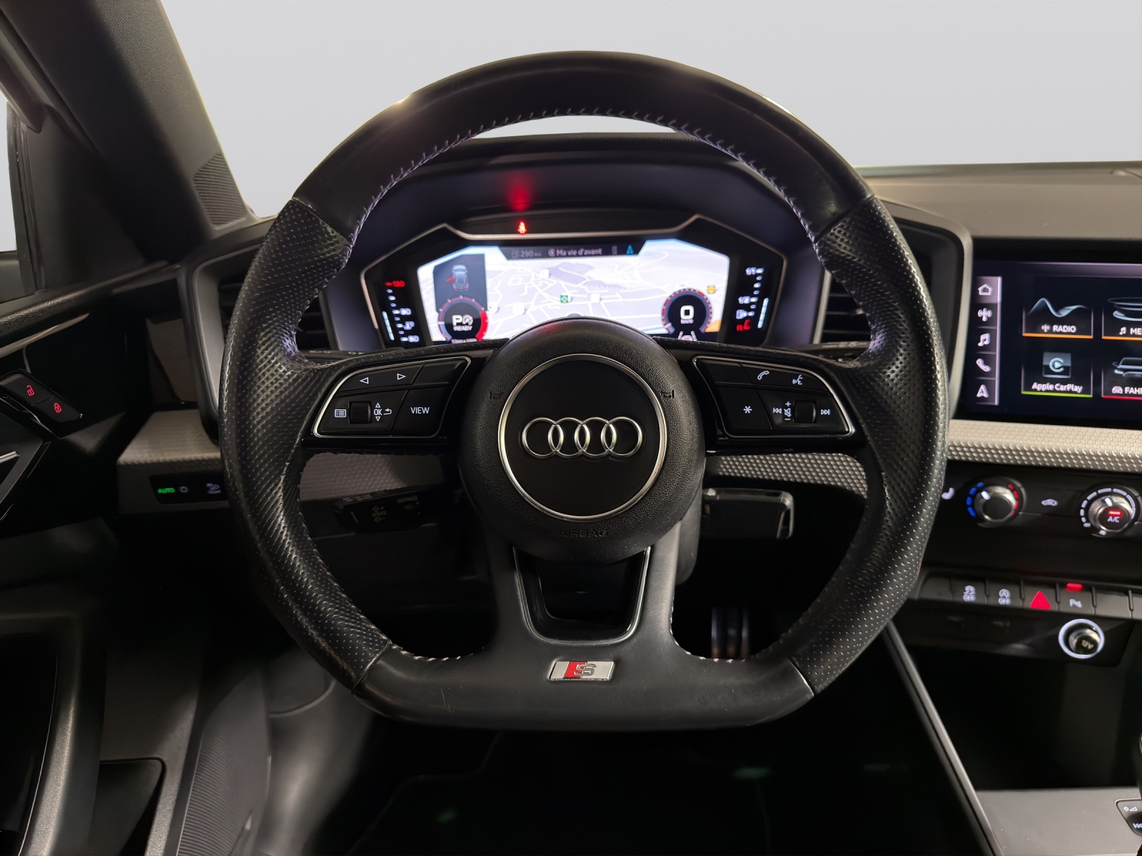 AUDI A1 Sportback 30 TFSI S Line S-tronic-image-7
